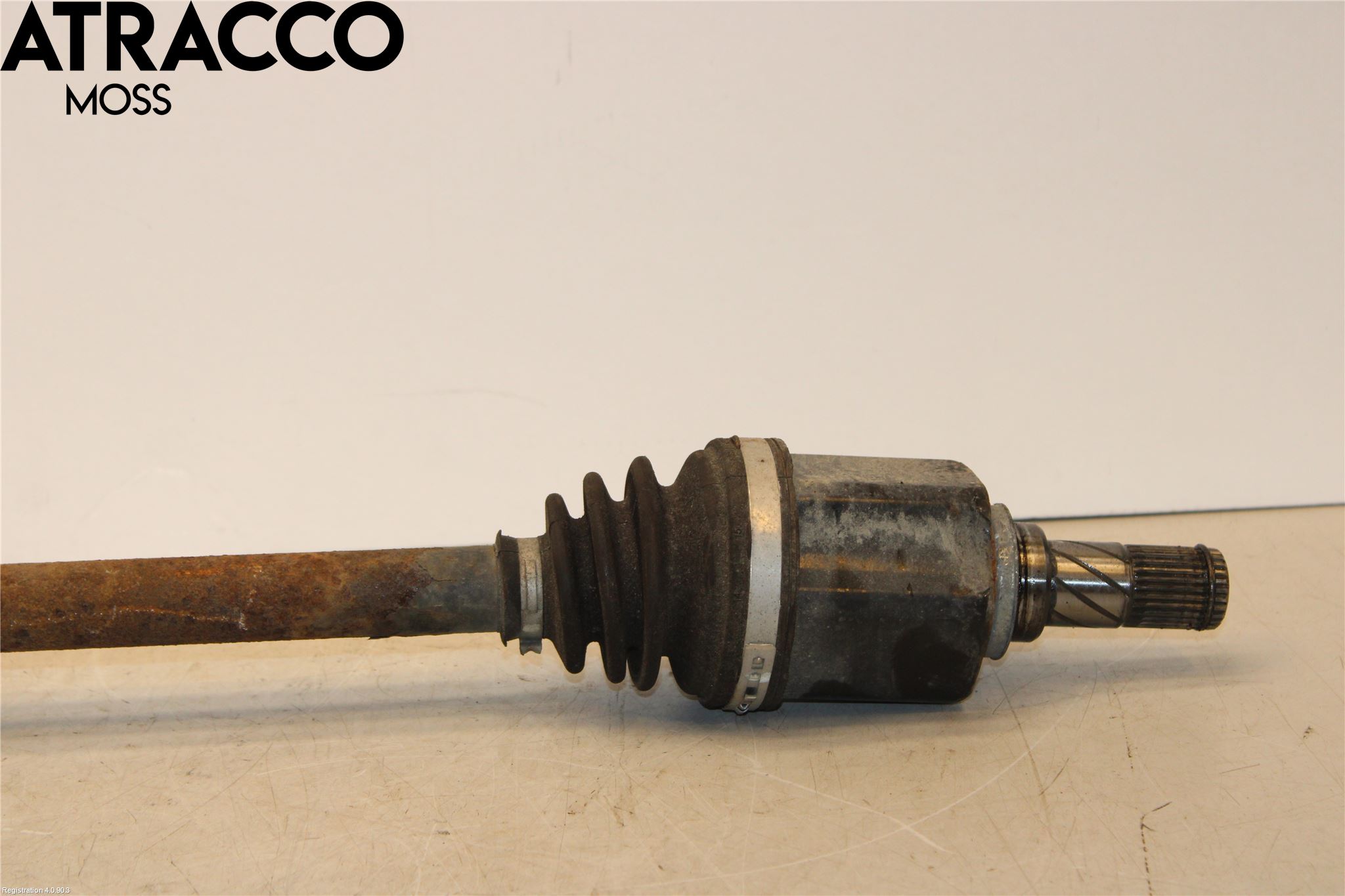 Nissan LEAF 11-17 Drivaksel Foran Kompl Venstre