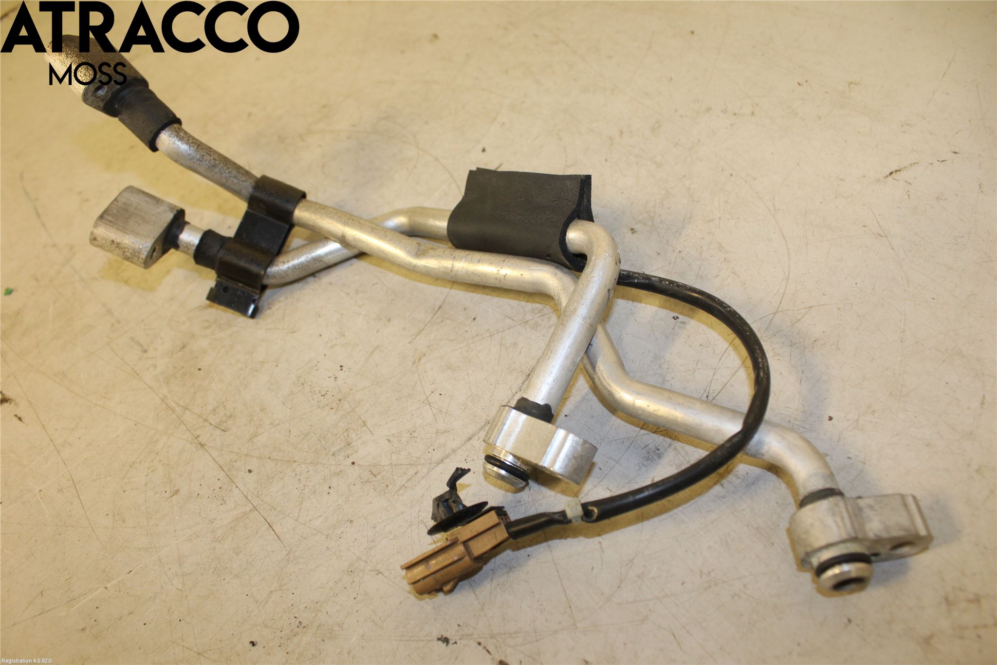 Nissan LEAF 11-17 Varme Ac Slange - Rør