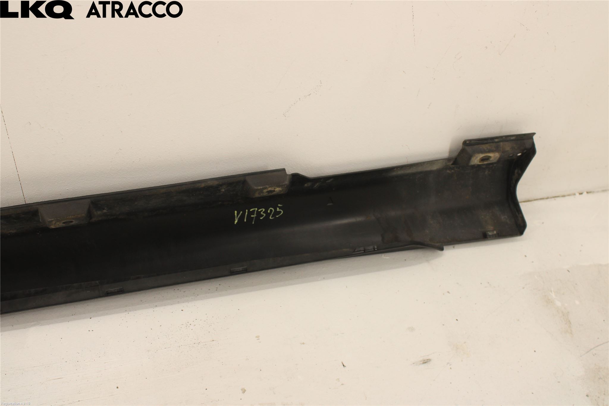 Ford FOCUS 15-18 Kanalskjørt Venstre