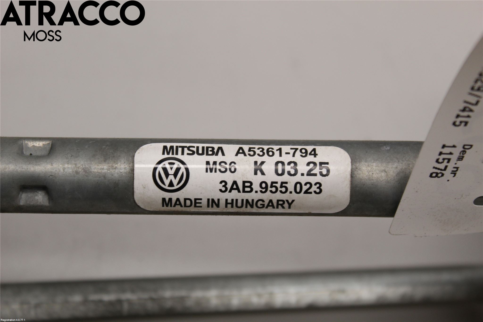 Volkswagen VW PASSAT 11-14 Viskermotor Frontrute