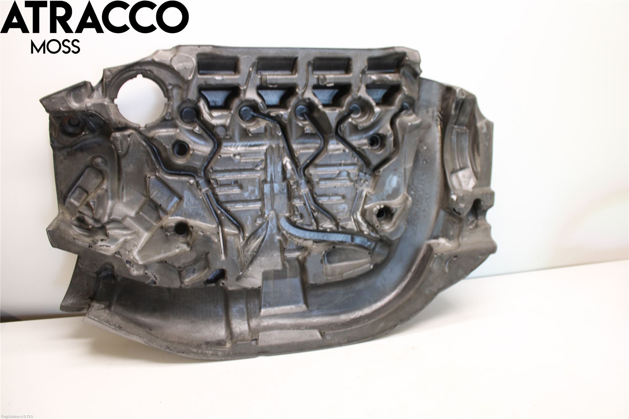 Volvo V60 11-13 Motor Deksel Over Motor