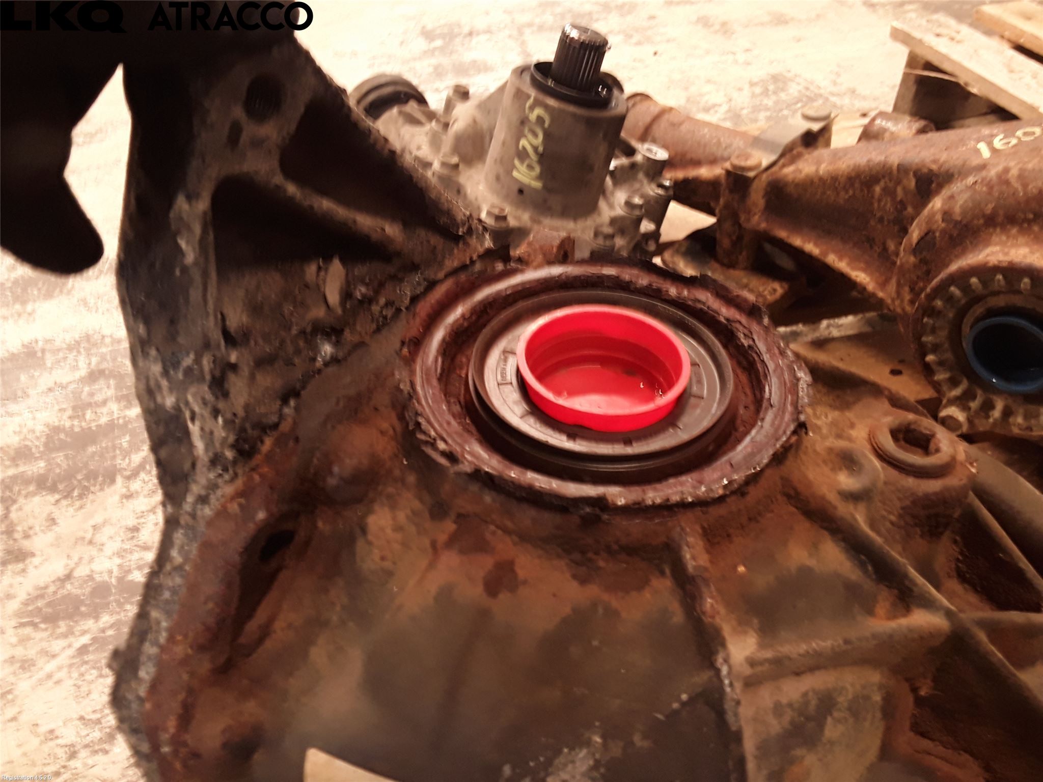 Mercedes-Benz MB E-KLASS (W212) 09-16 Bakaksel Kardang Bak -Diff