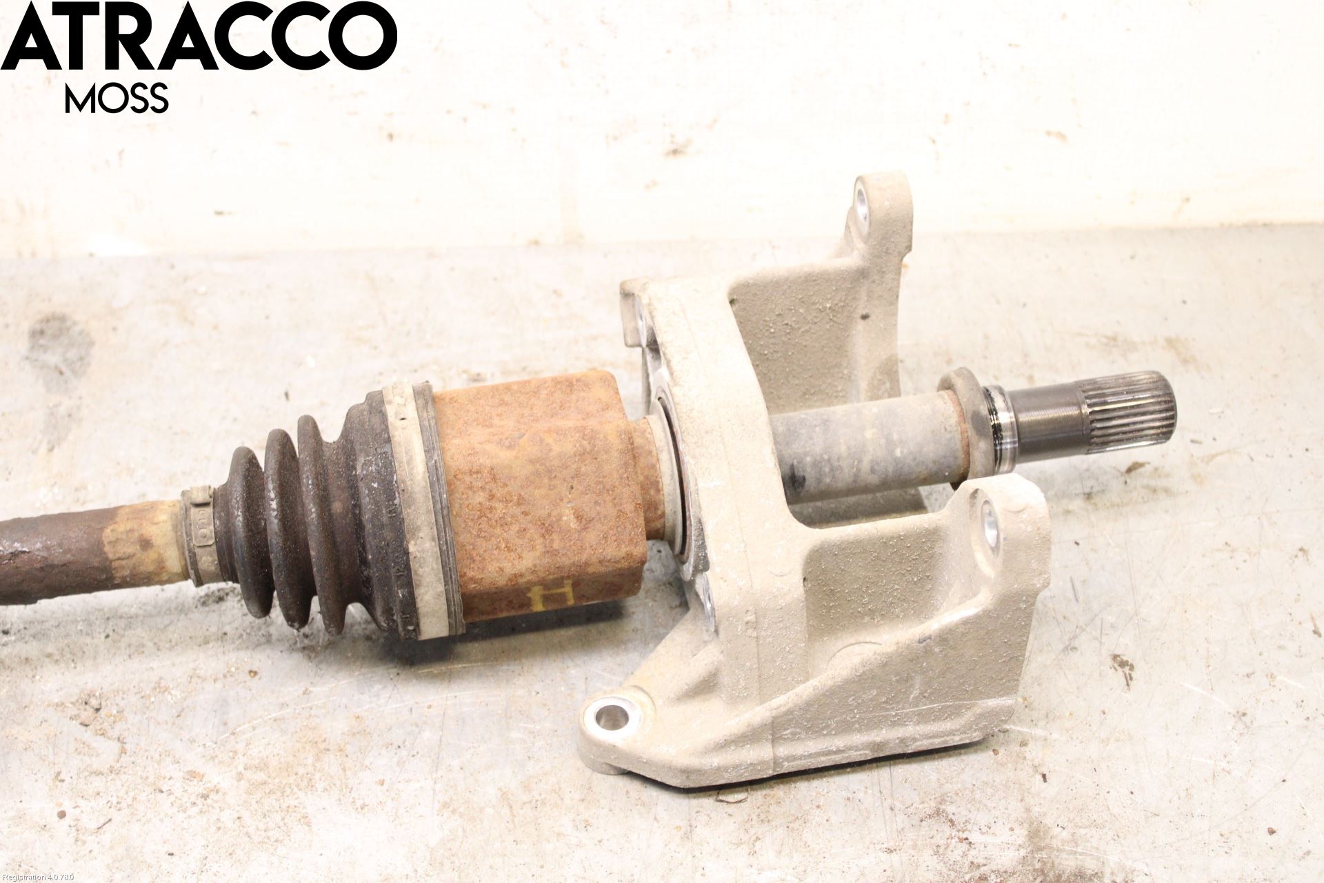 Nissan LEAF 11-17 Drivaksel Foran Kompl Høyre