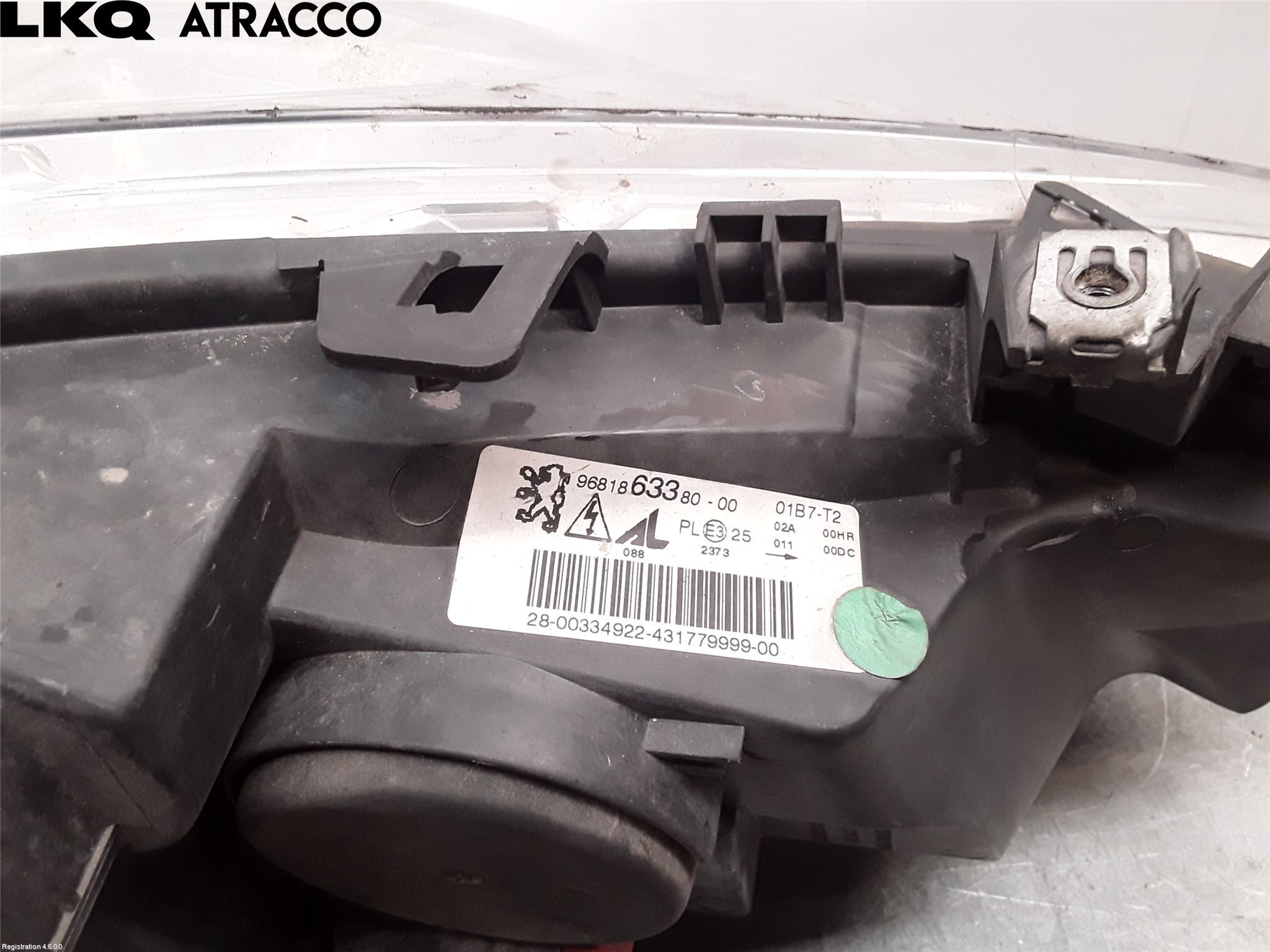 Peugeot 307     05-08 Frontlykt Venstre