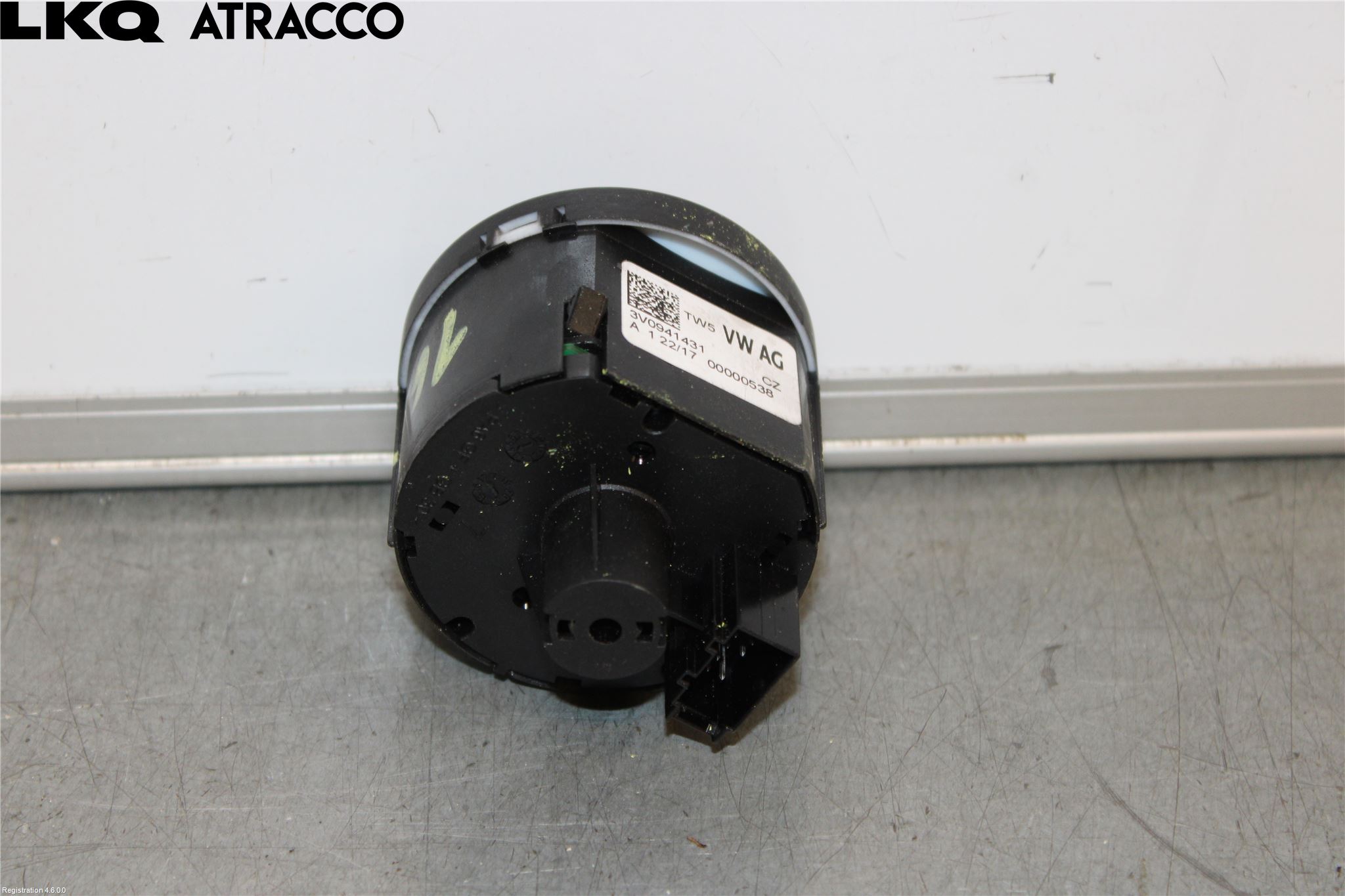 Skoda SUPERB 16-24 Bryter Hovedlys