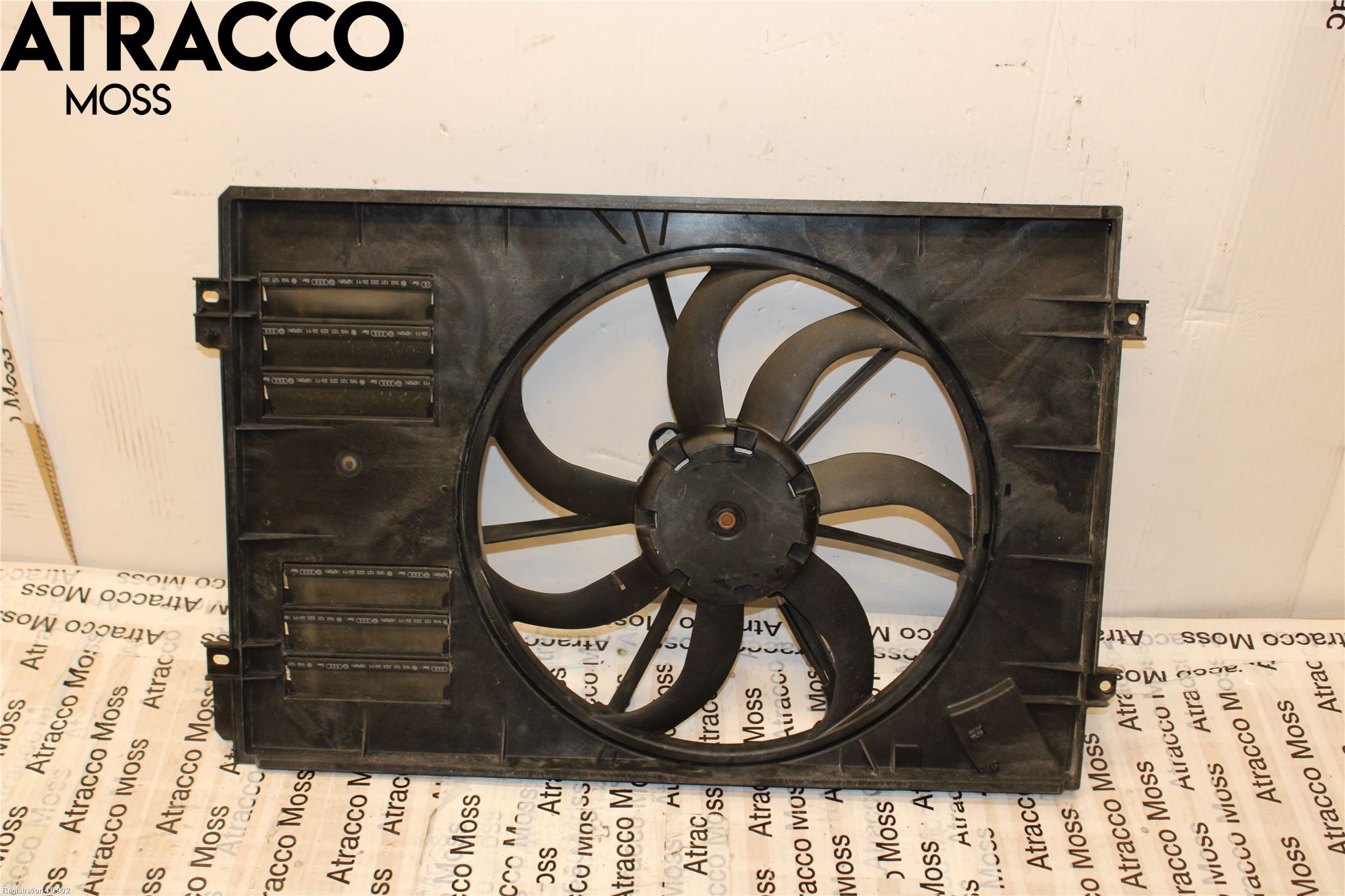 Volkswagen VW GOLF VI 09-13 Kjølevifte Elektrisk