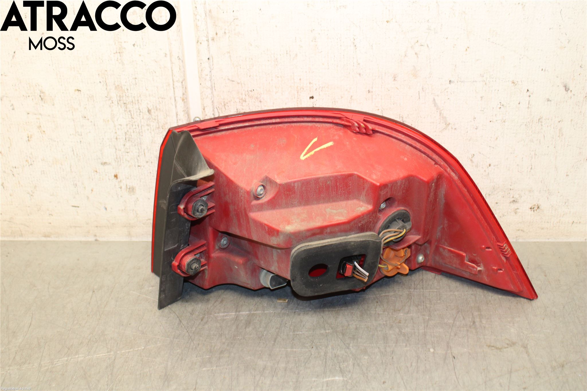 Volkswagen VW PASSAT 11-14 Baklykt Venstre