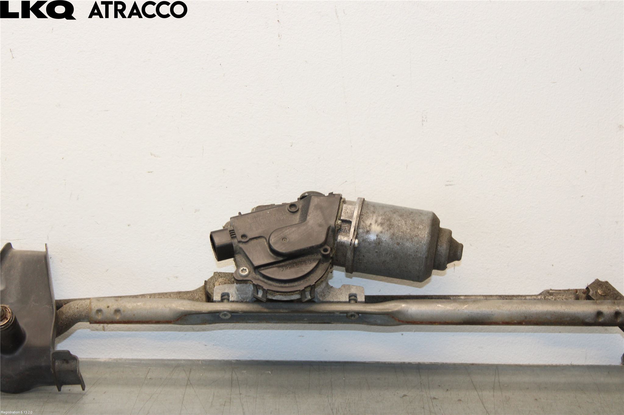 Volvo V40 12-19 Viskermotor Frontrute