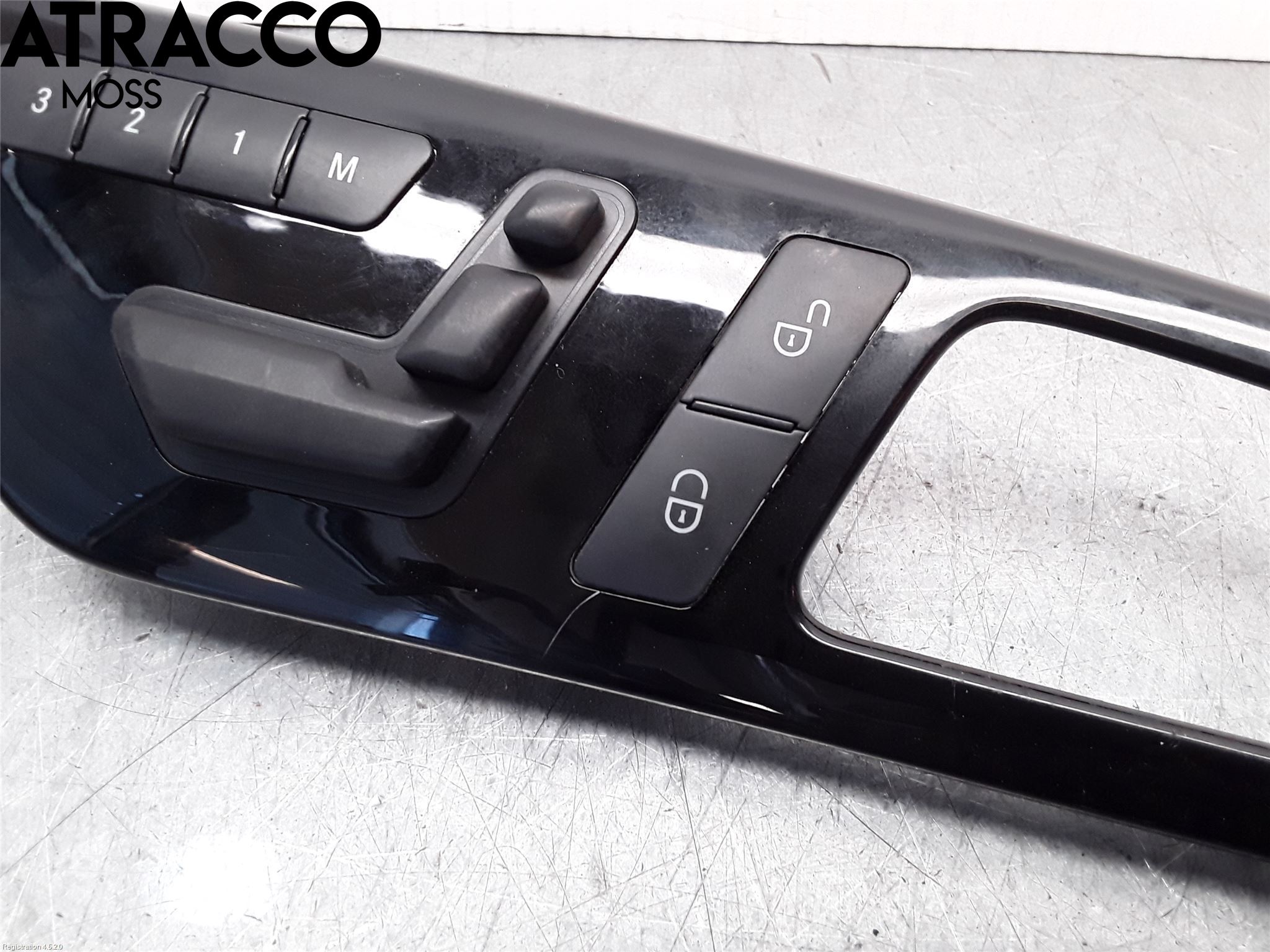 Mercedes-Benz MB CLS (C218/X218) 11-17 Dør Dekorlist Vf