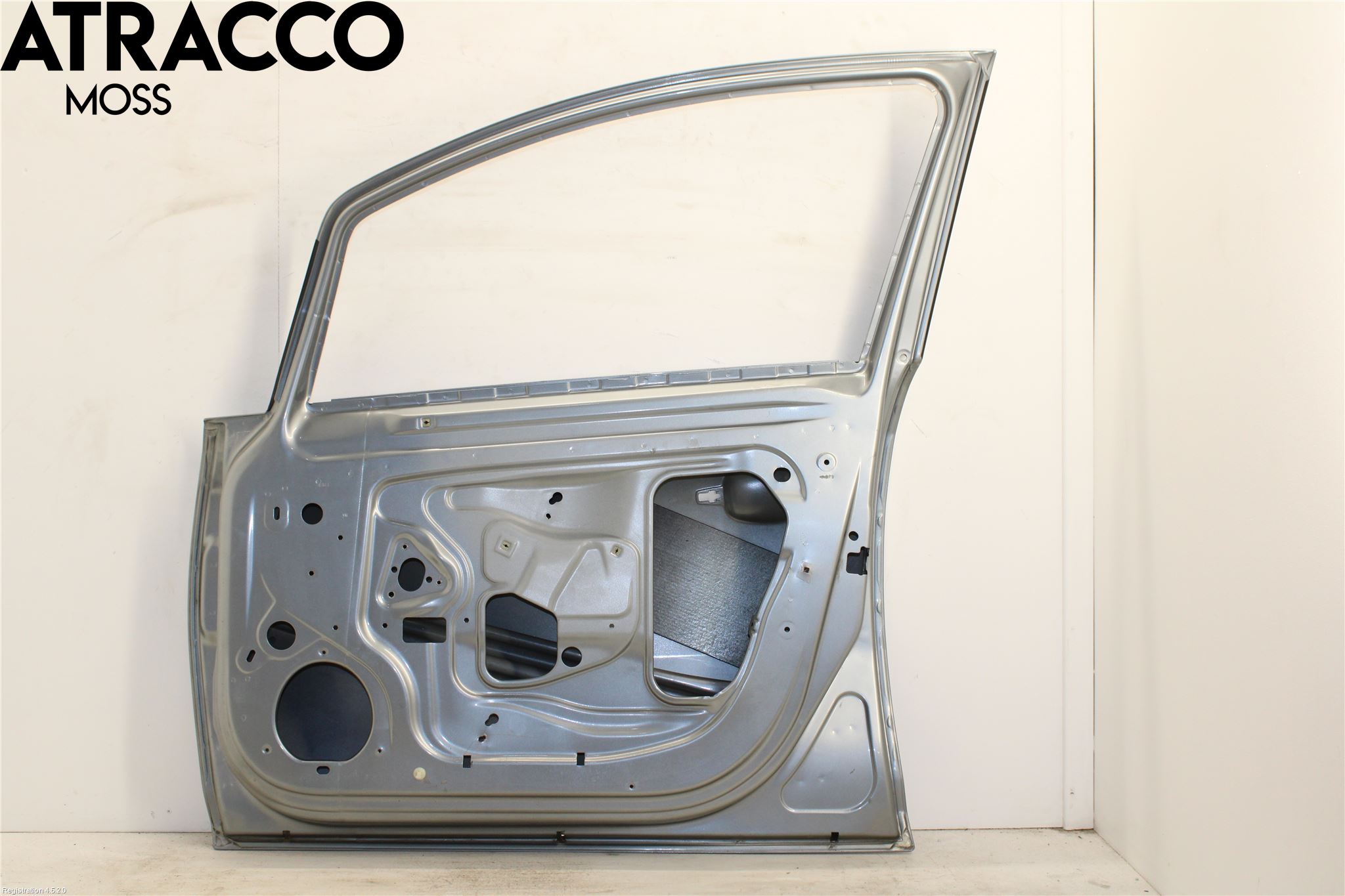 Opel CORSA D 07-14 Dør 4D Foran Høyre