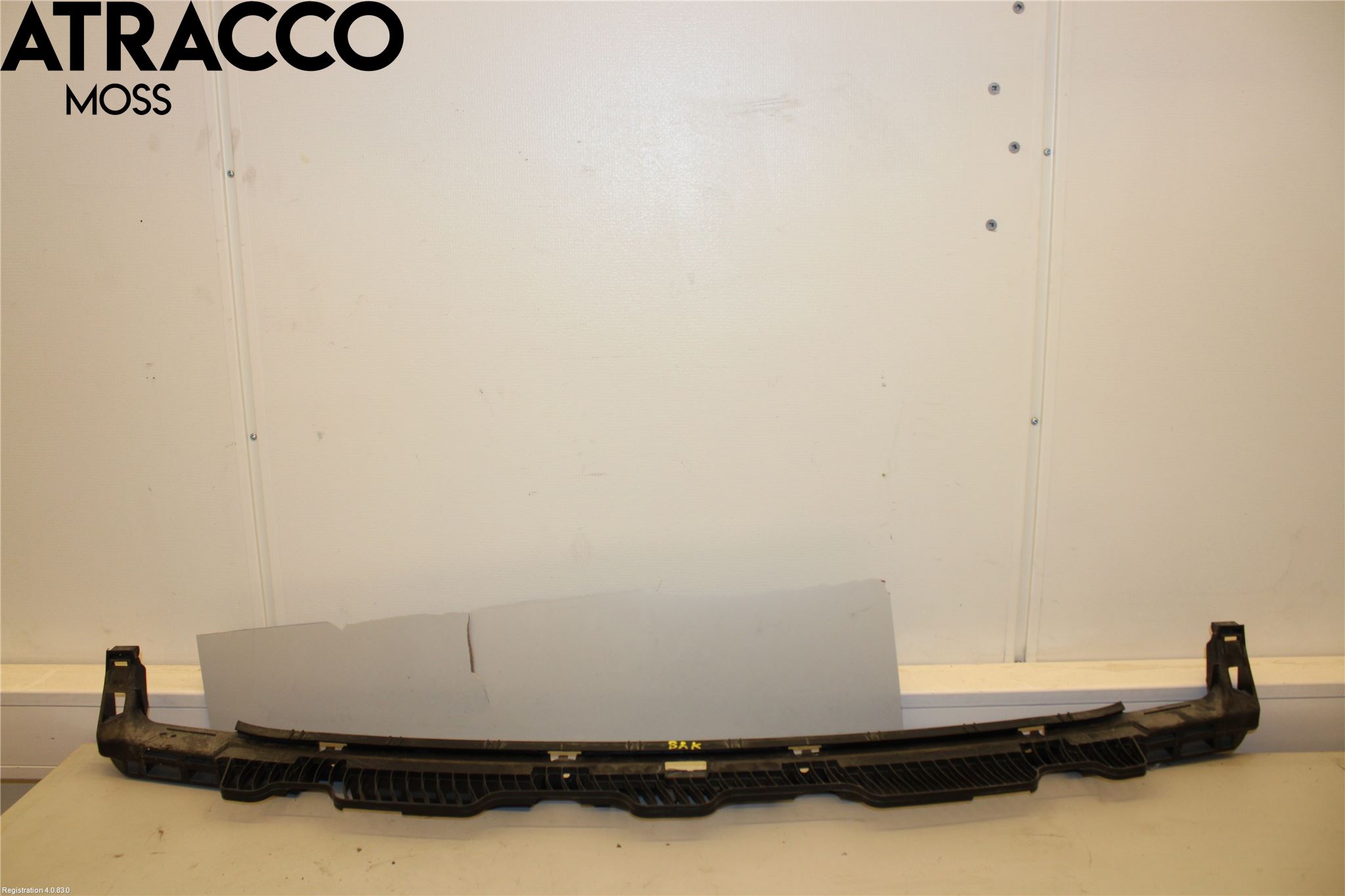 Volkswagen VW GOLF / E-GOLF VII 13-20 Støtfanger Bak Feste