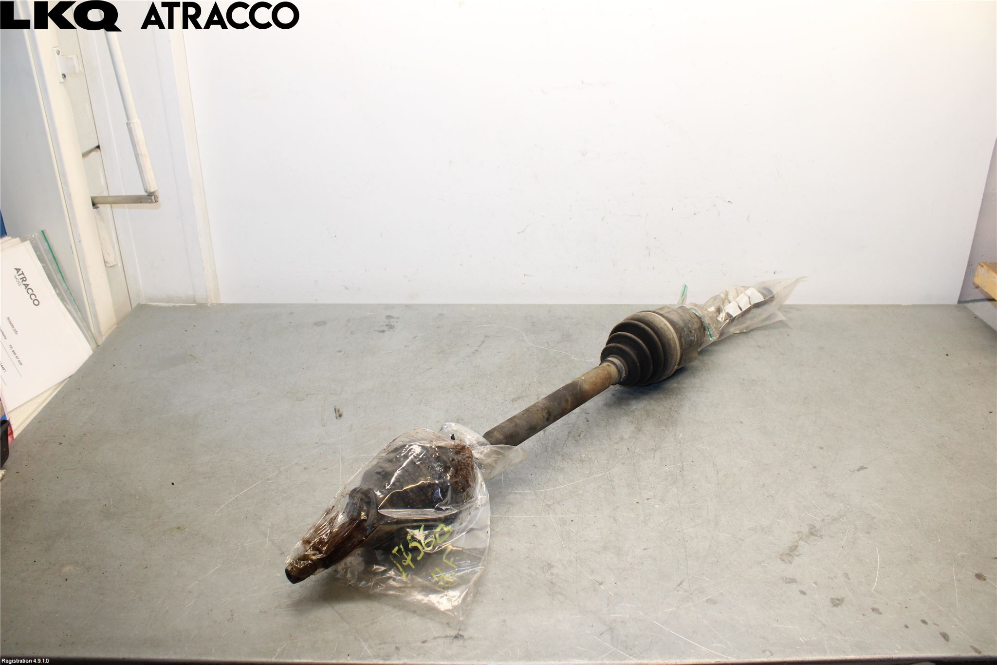 Mitsubishi OUTLANDER 07-12 Drivaksel Foran Kompl Høyre