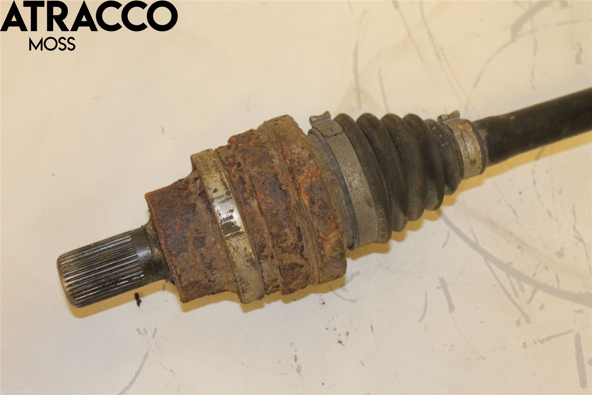 Volvo XC70 08-13 Drivaksel Bak Kompl Venstre