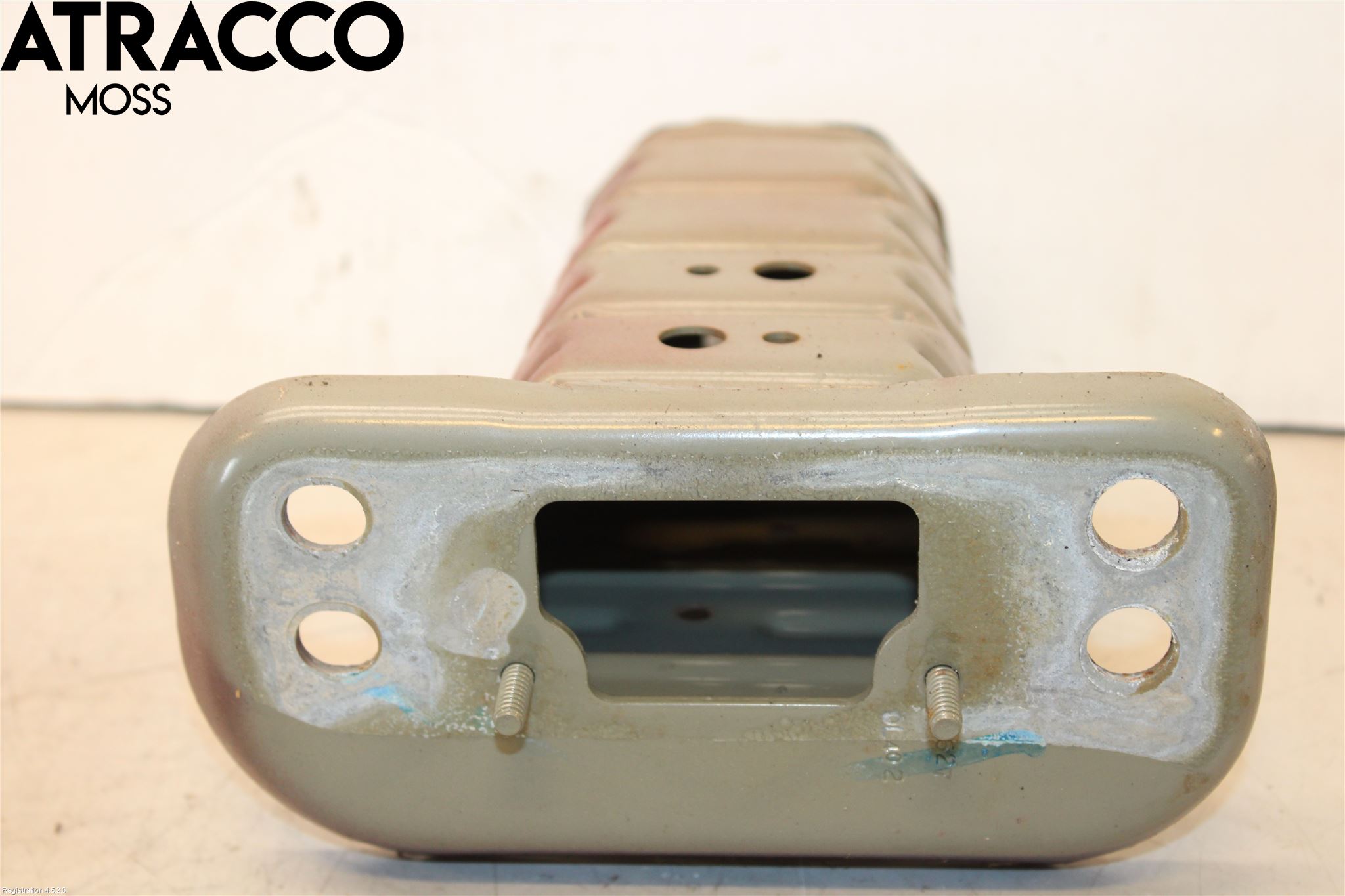 Toyota YARIS XP130 12-14 Støtfanger Foran Feste