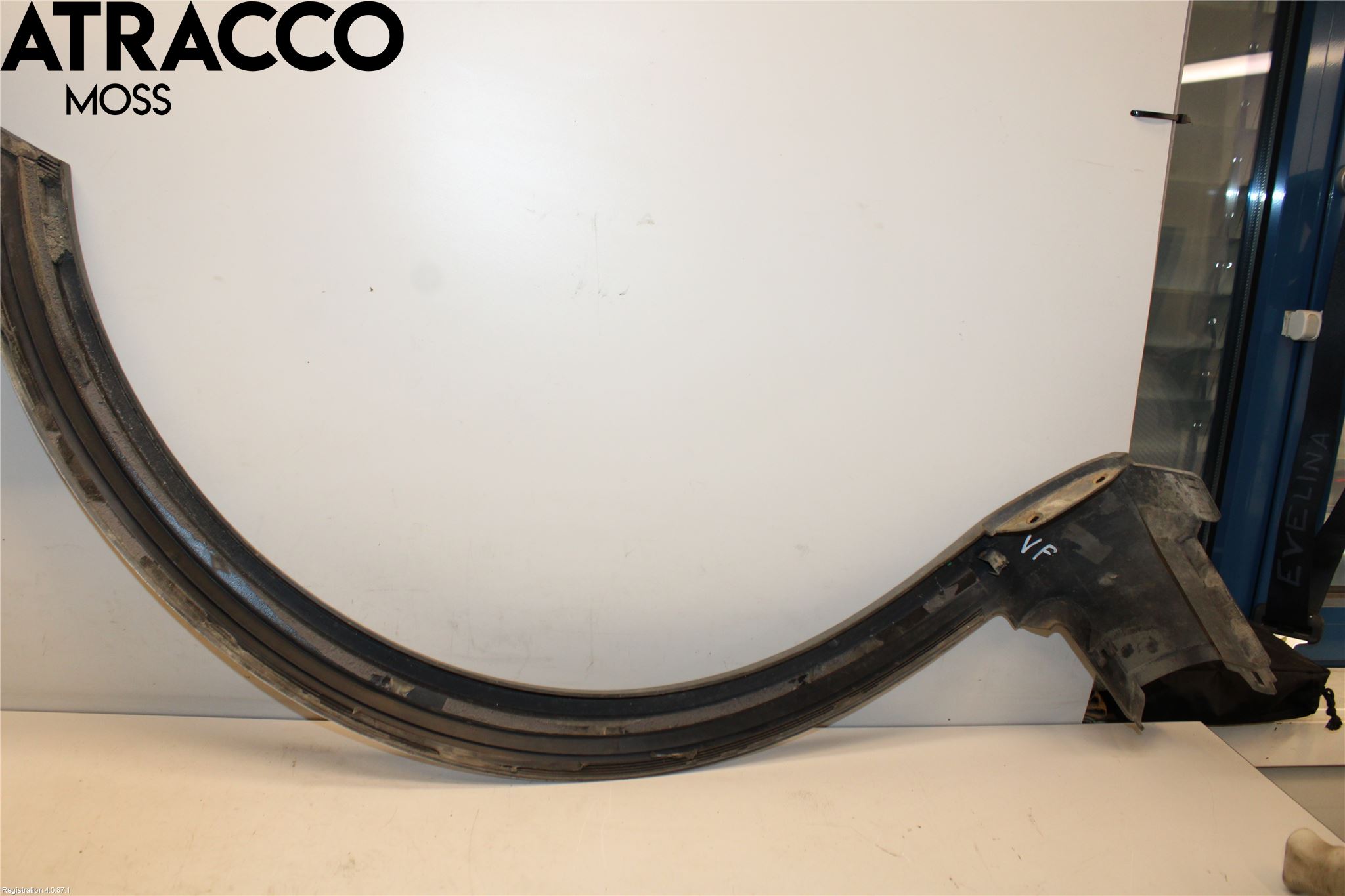 Volkswagen VW PASSAT 11-14 List Framskjerm Vs