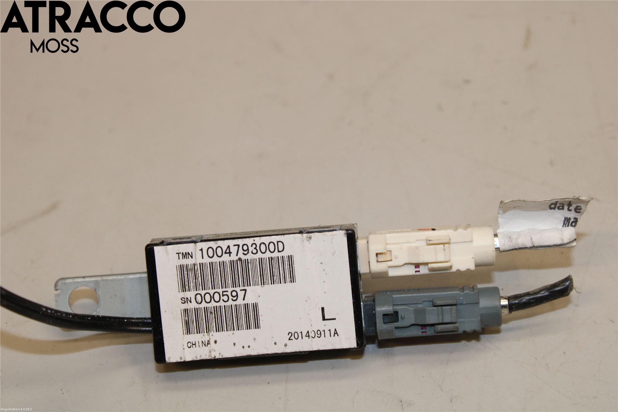 Tesla MODEL S 13- Antenn El