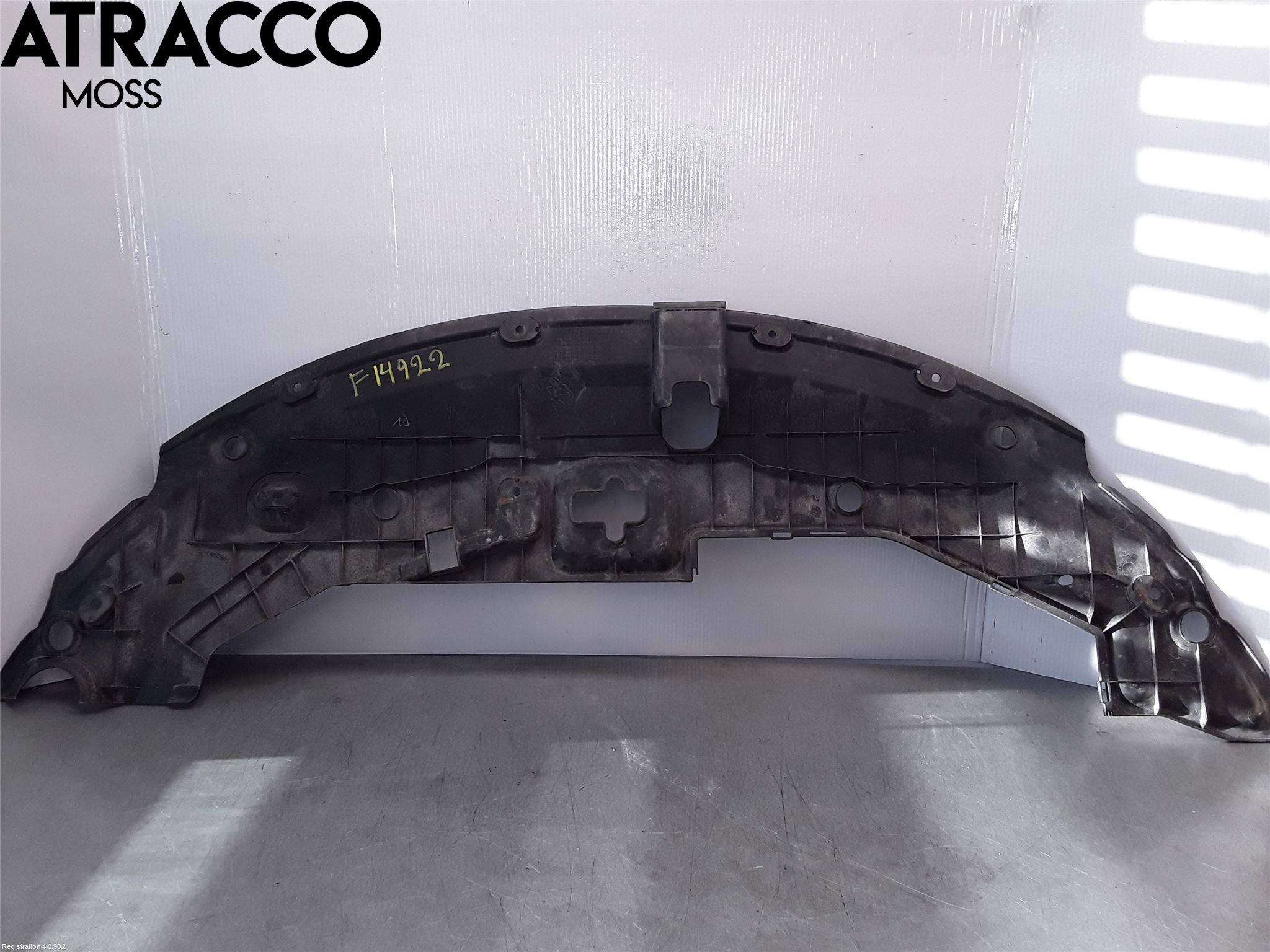 Toyota AVENSIS 09-15 Radiator Feste - Ramme - Bjelk