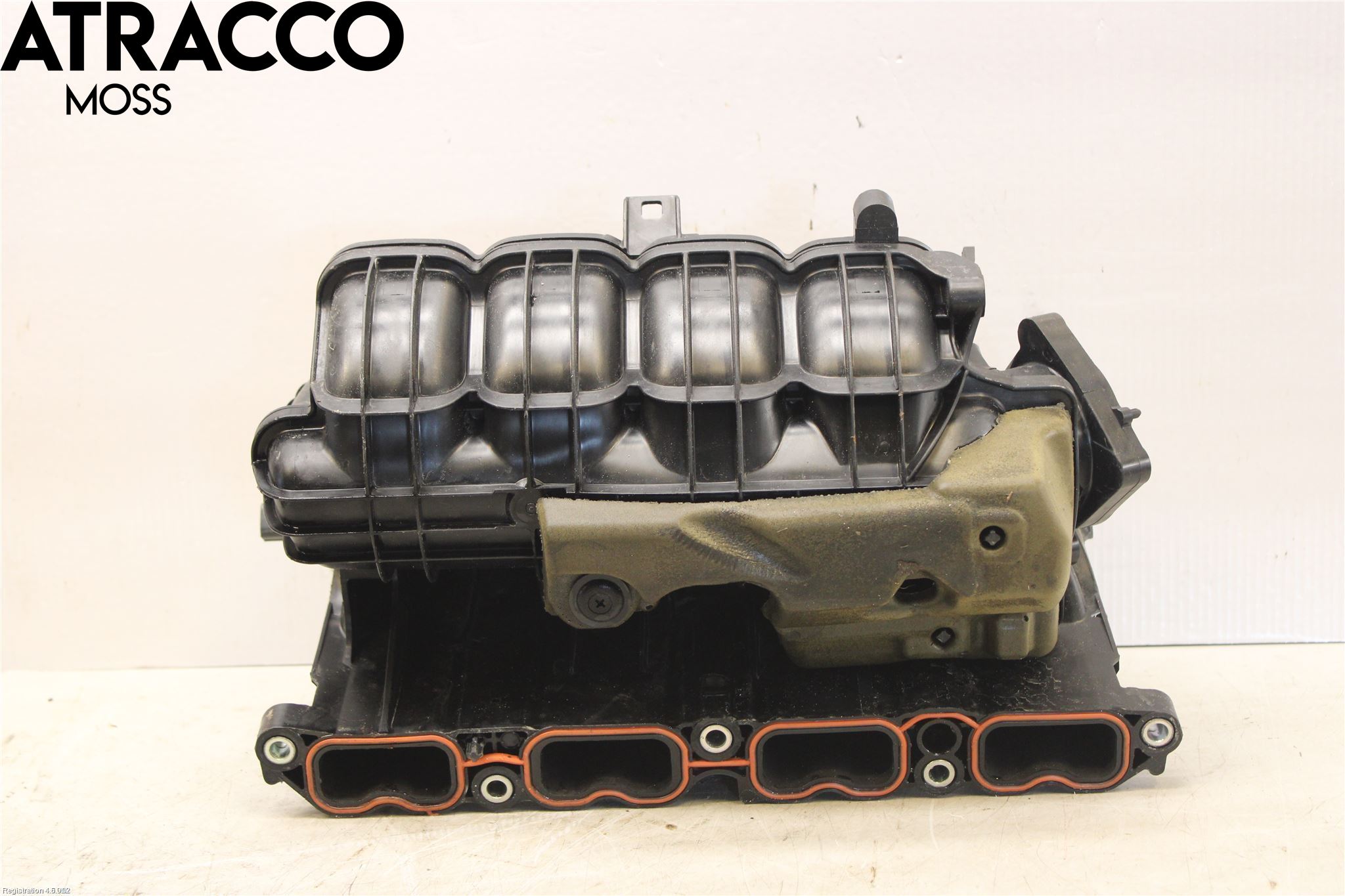 Toyota RAV4 19- Innsugningsmanifold