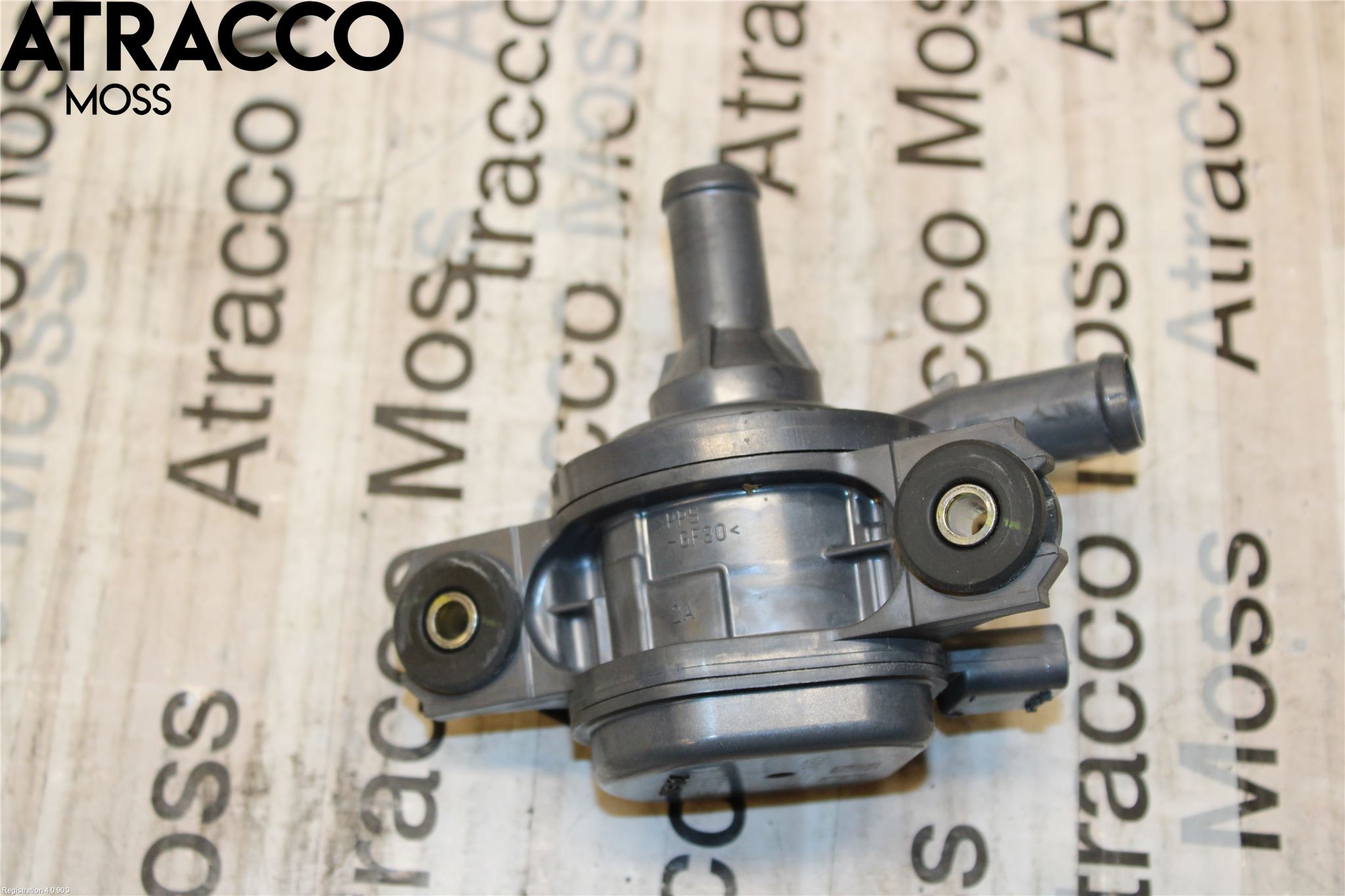 Lexus ES 250/300/330 Vannpumpe