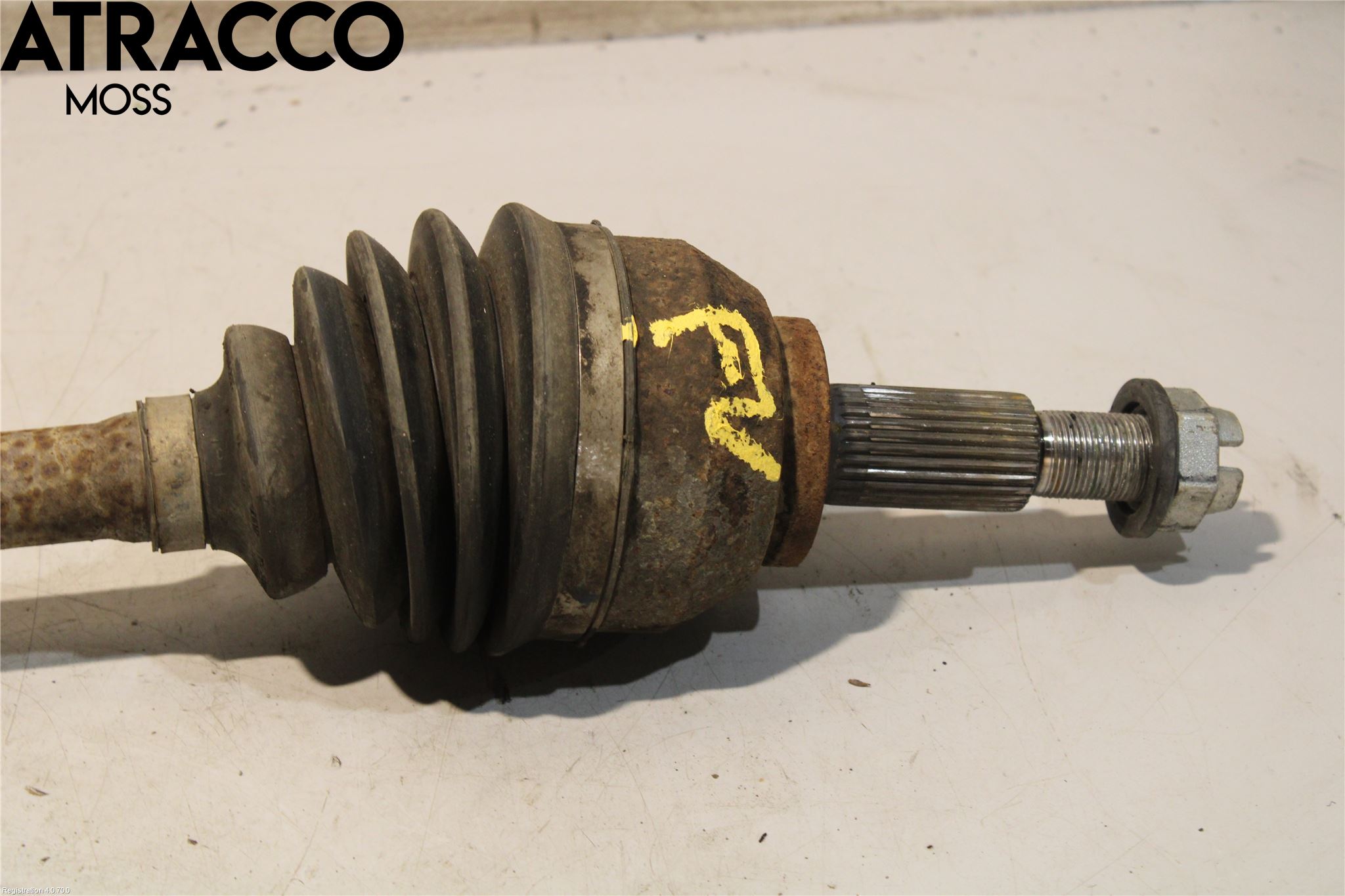 Opel VIVARO 15-19 Drivaksel Foran Kompl Venstre