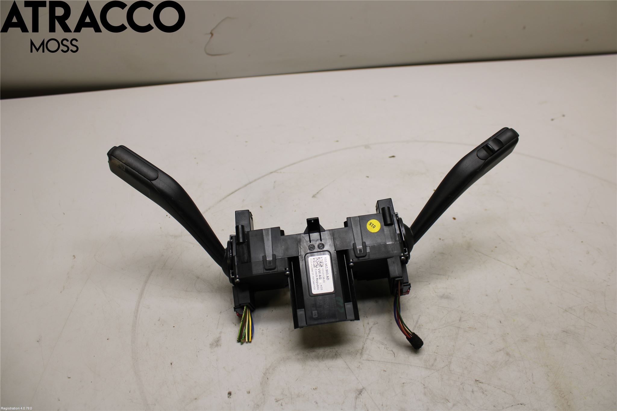 Volkswagen VW UP! / E-UP! Bryter Ratt Kombi H Og V