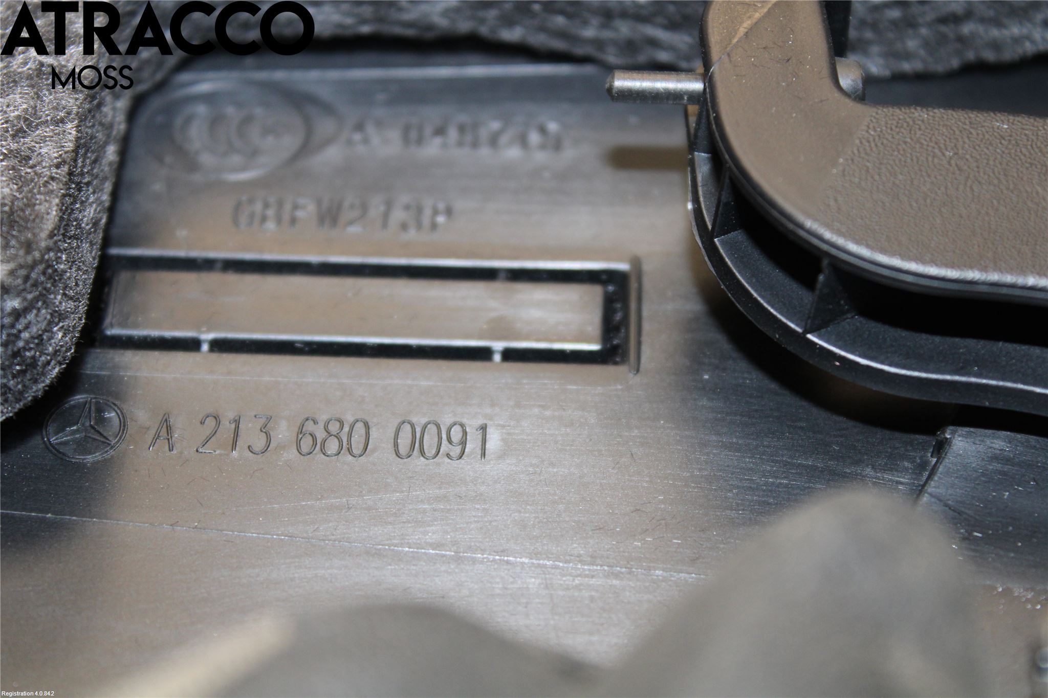 Mercedes-Benz MB E-KLASS (W213) 16-23 Innr Hanskerom