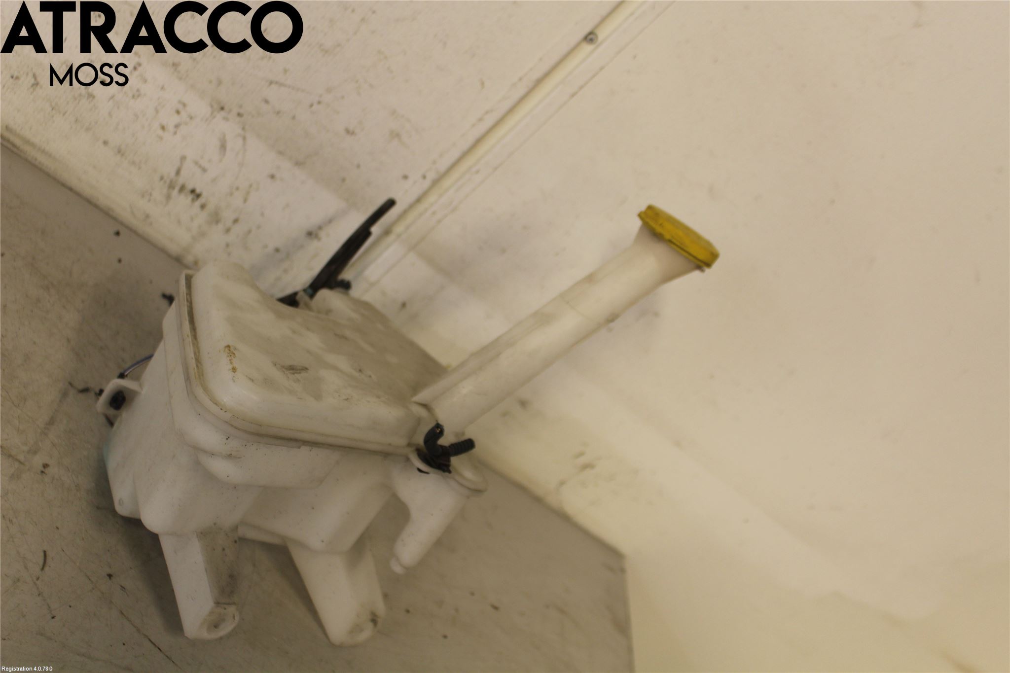 Toyota YARIS XP130 12-14 Spylerbeholder Frontrute