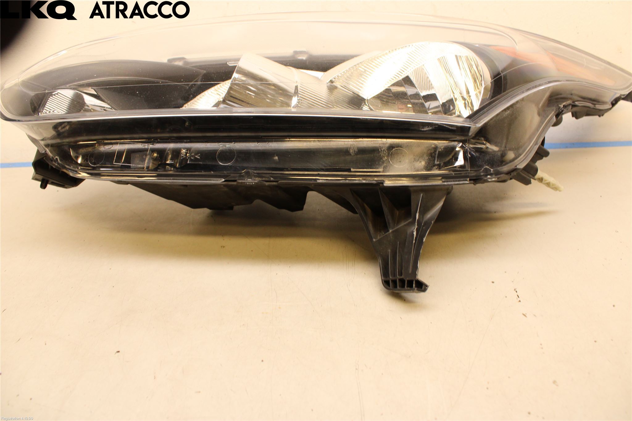 Ford TRANSIT/TOURNEO CONNECT 13-22 Frontlykt Hus Venstre