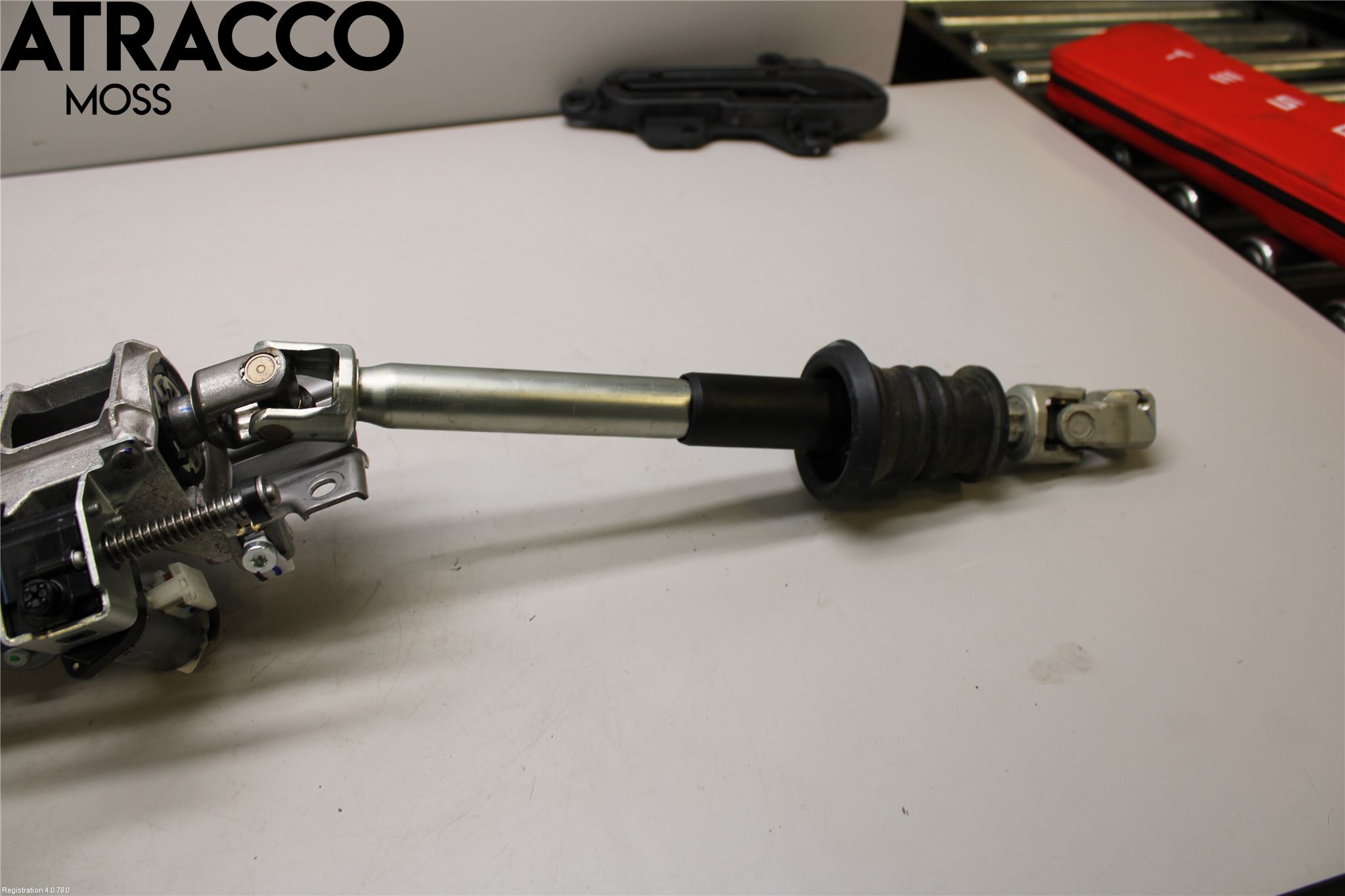 Tesla MODEL 3 17- Rattaksel