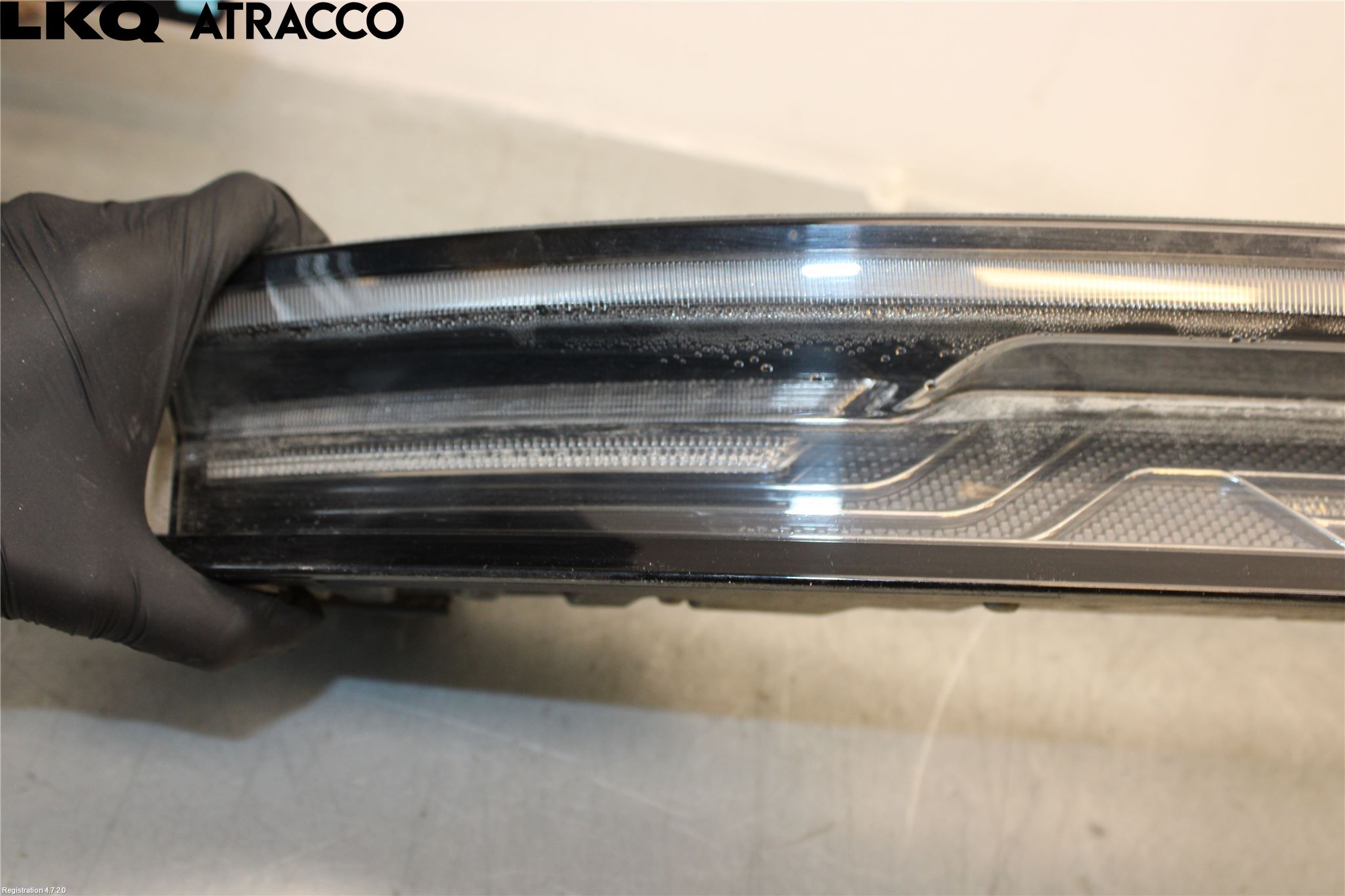Porsche TAYCAN 20- Baklykt Omramming
