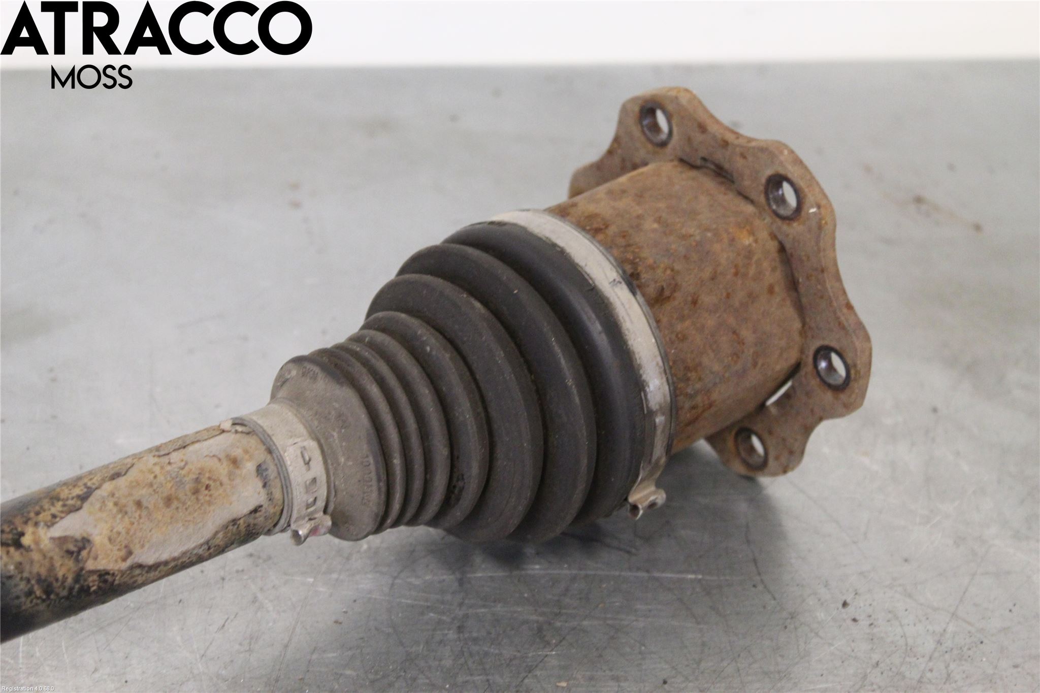 Audi A4/S4 08-11 Drivaksel Foran Kompl Venstre