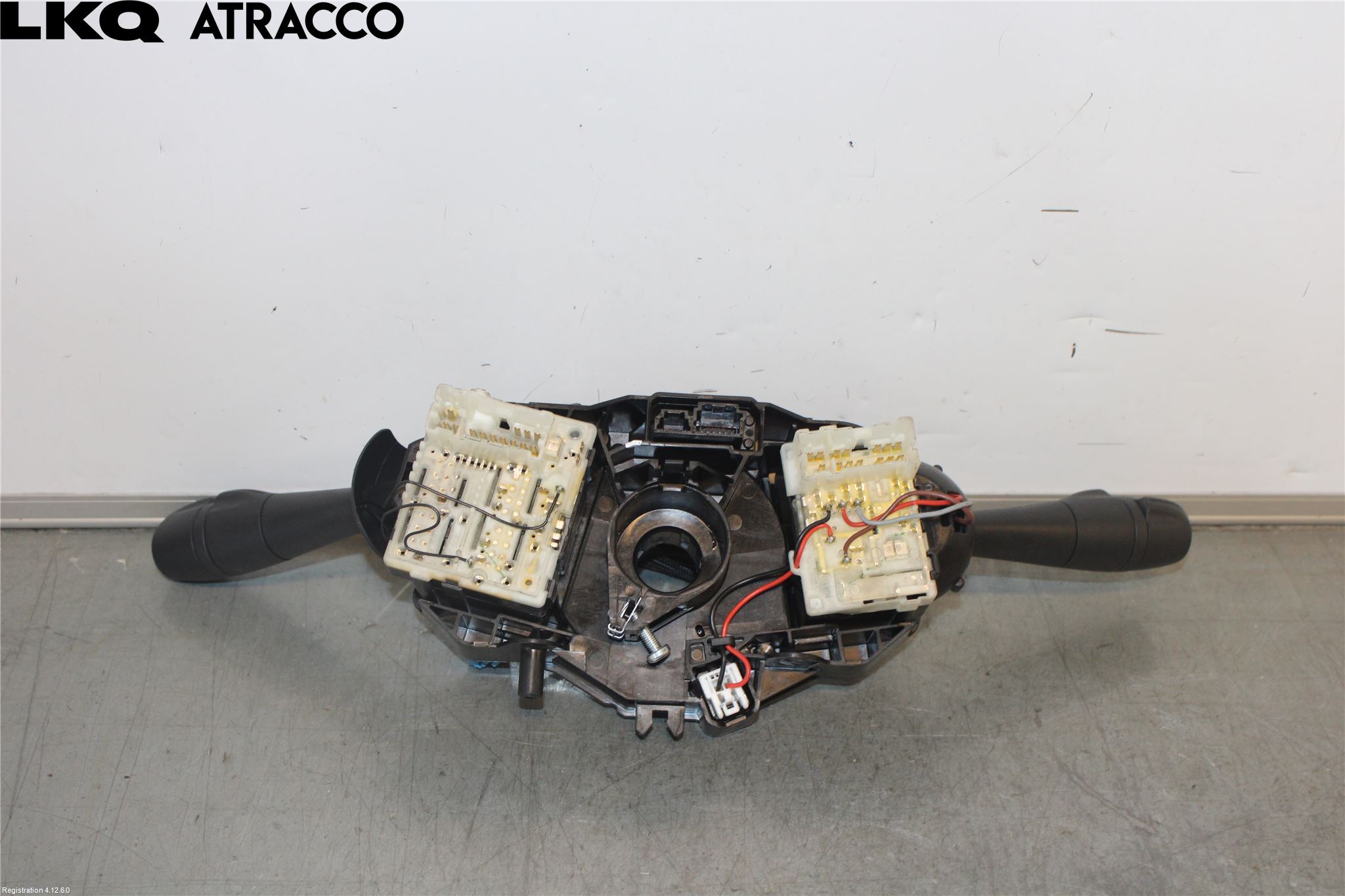Smart FORTWO III 15-24 Bryter Ratt Kombi H Og V