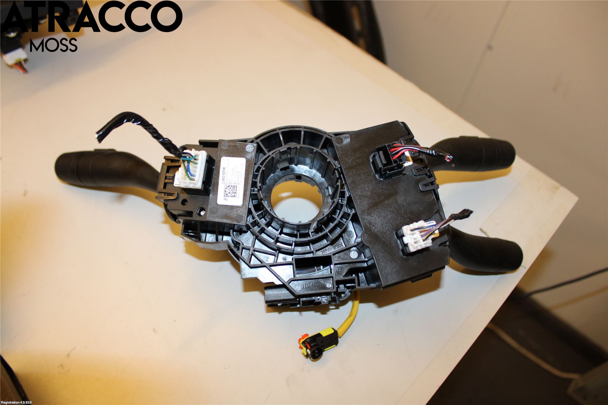 MG ZS EV 20- Bryter Ratt Kombi H Og V