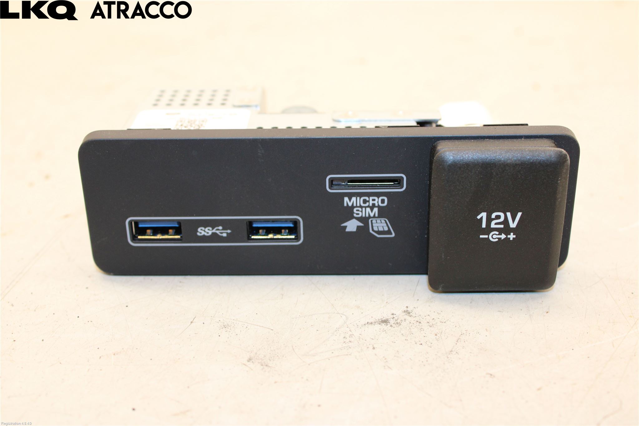 Jaguar I-PACE 18- Usb Connection