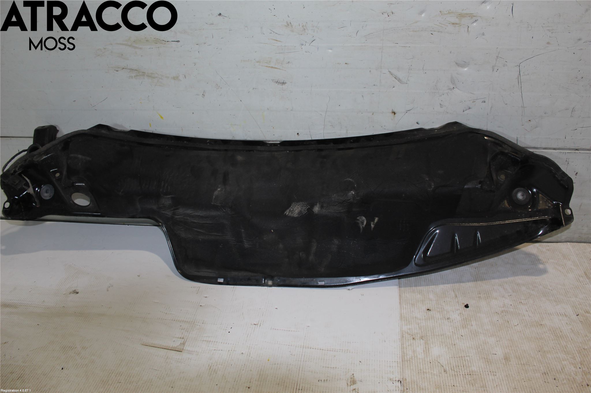 Toyota AURIS 13-19 Front Øvrig