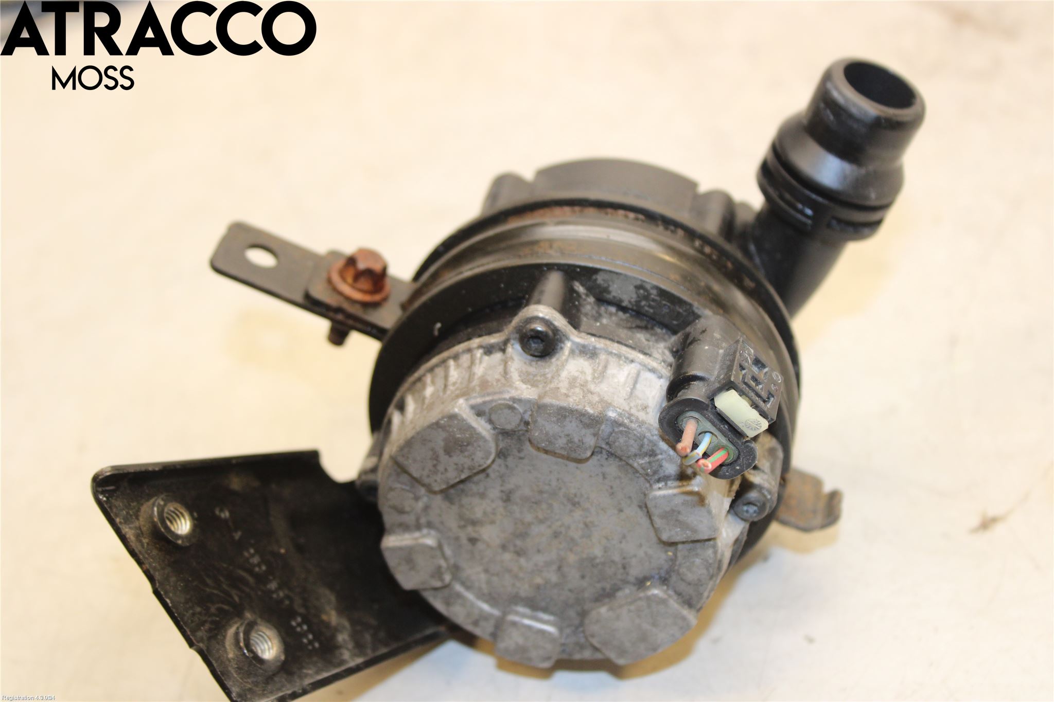 Mercedes-Benz MB C-KLASS (W205) 14-21 Vannpumpe