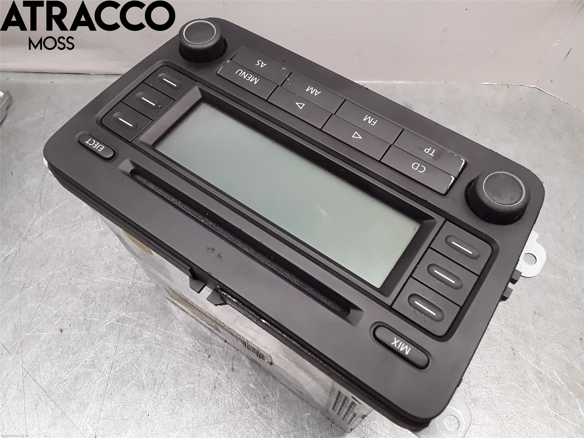 Volkswagen VW GOLF V 04-09 Stereo Radio