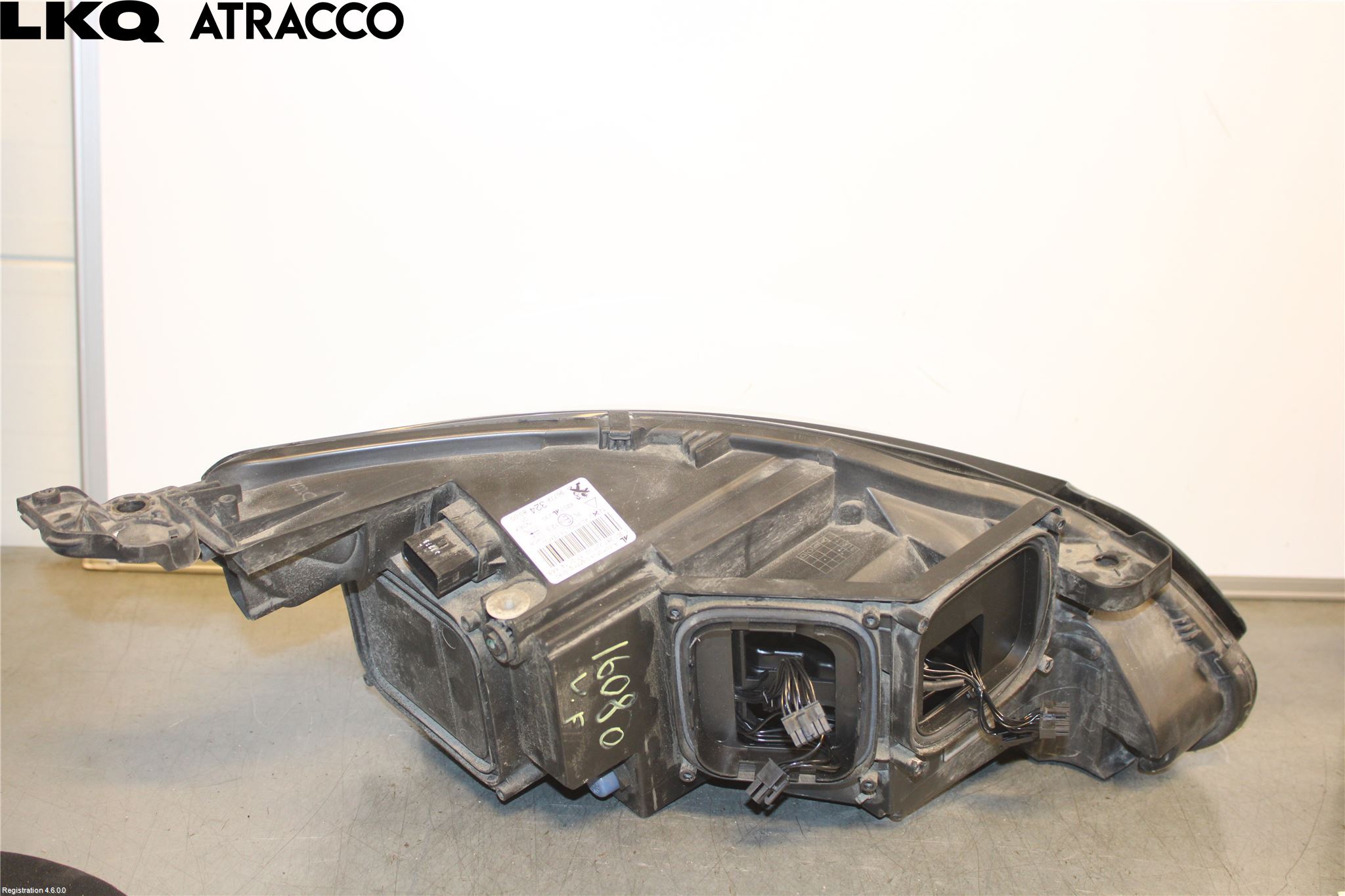 Peugeot 308 14-21 Frontlykt Venstre