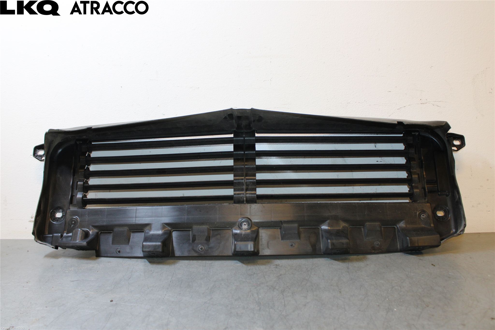 Volvo EX40 25- Luftstyring Front