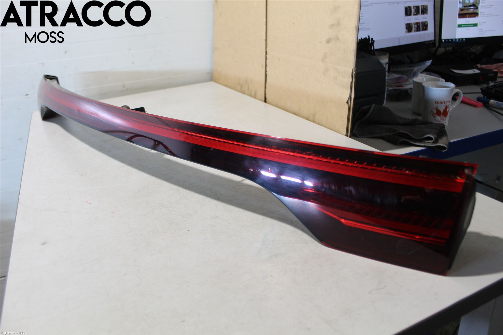 Mercedes-Benz MB EQC (N293) 20- Baklykt Omramming