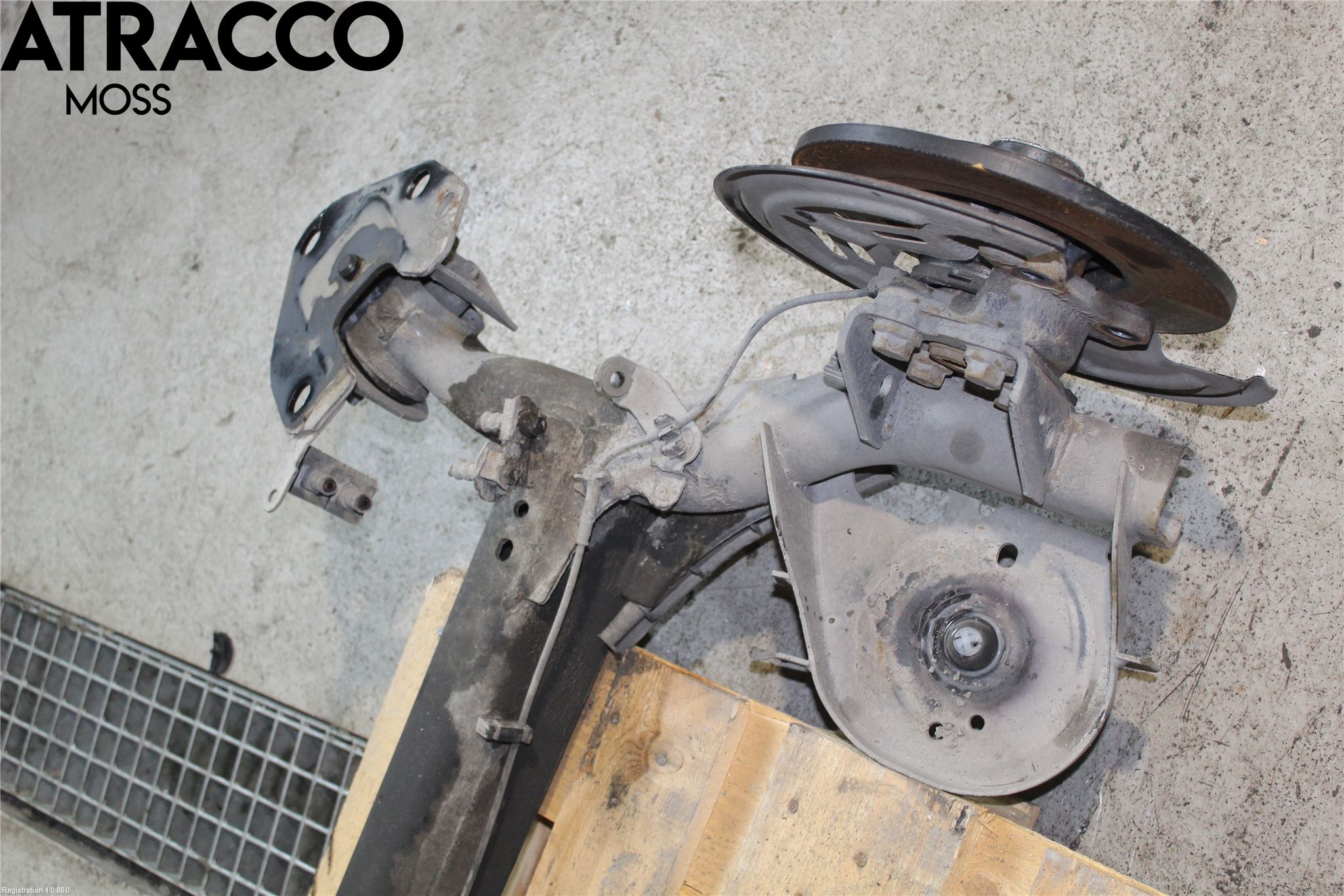 Renault KANGOO II 15-21 Bakaksel Feste Travers-Ramme