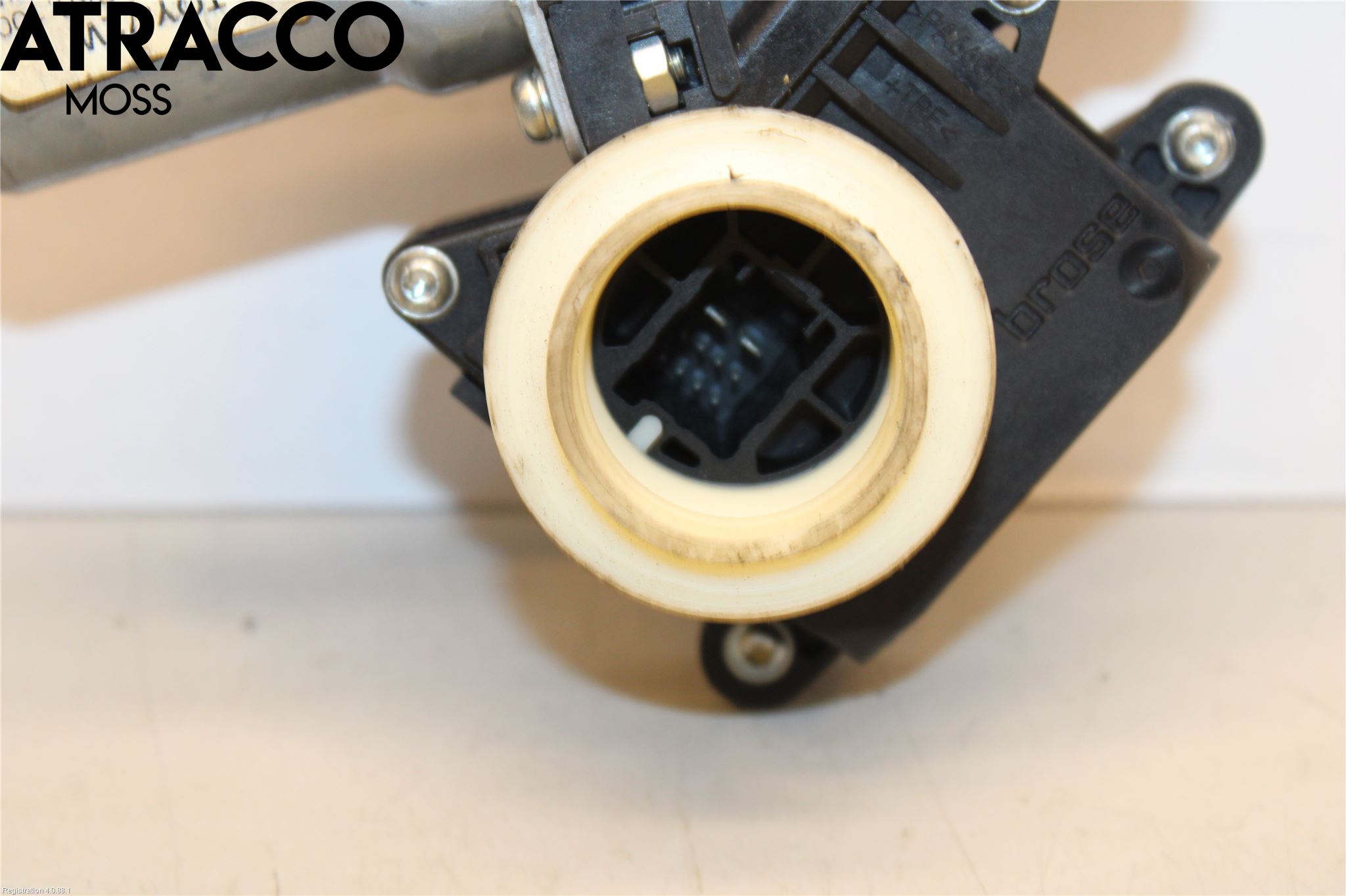 Toyota AURIS 10-12 Vindusheis El Komp