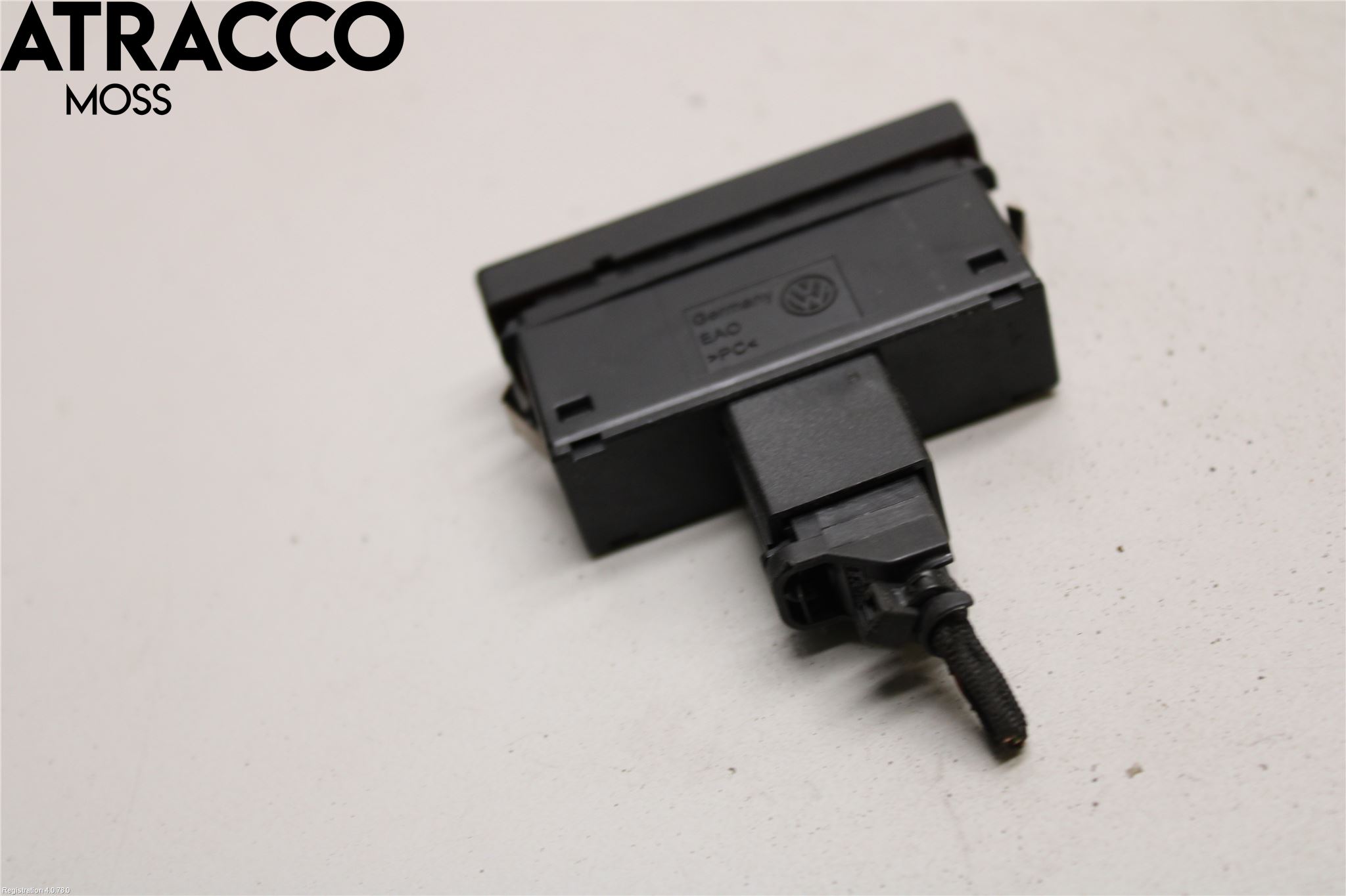 Volkswagen VW PASSAT CC 08-16 Bryter Varsel (Nødblink)