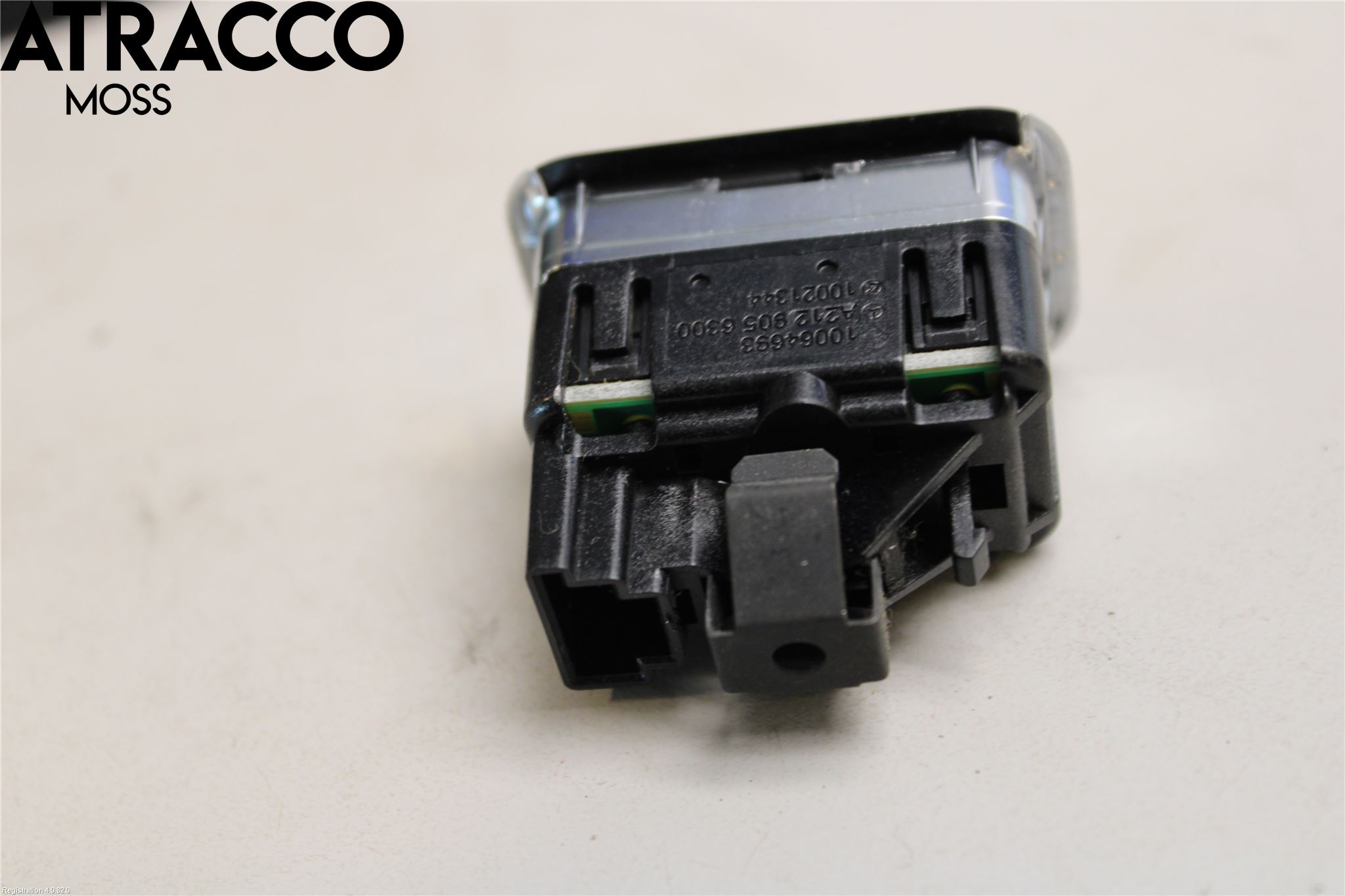 Mercedes-Benz MB E-KLASS (W212) 09-16 Bryter Øvrig