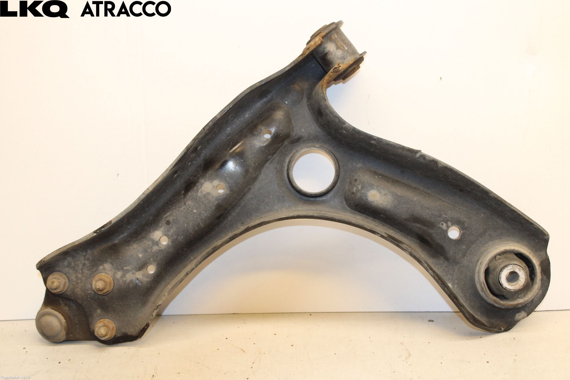 Volkswagen VW POLO 10-17 Bærearm Foran Høyre Nedre