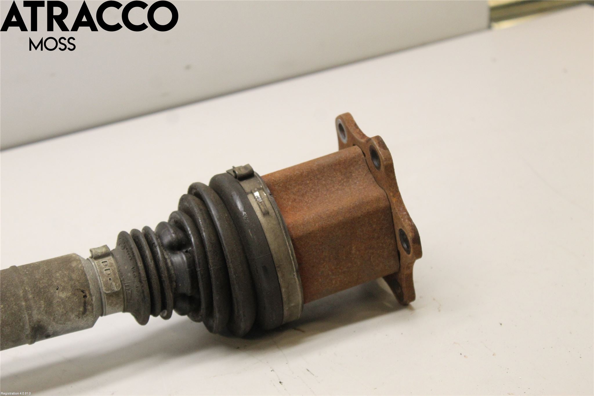 Volkswagen VW PASSAT 15-19 Drivaksel Foran Kompl Høyre