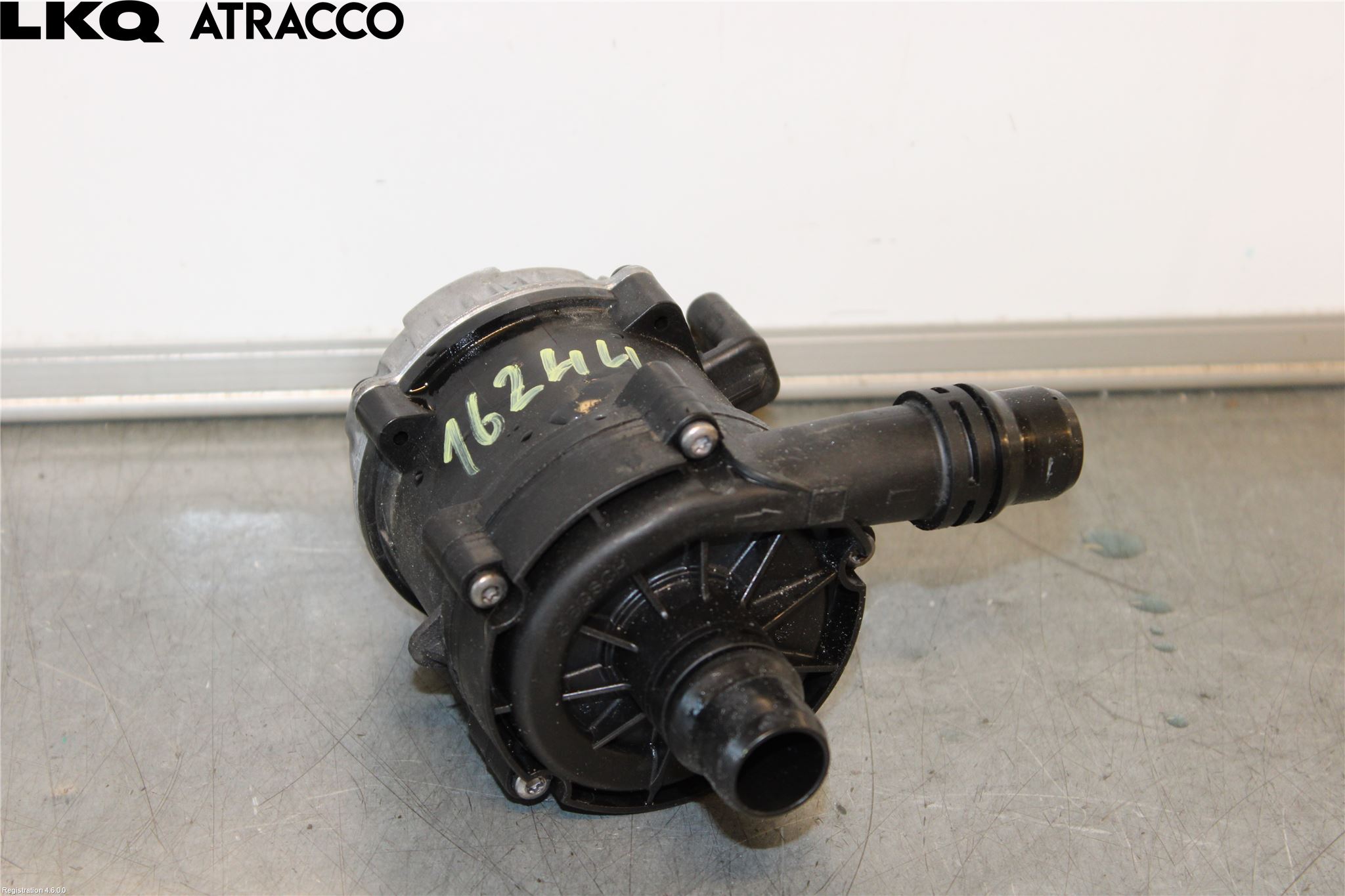 Peugeot 208/E-208 20- Vannpumpe