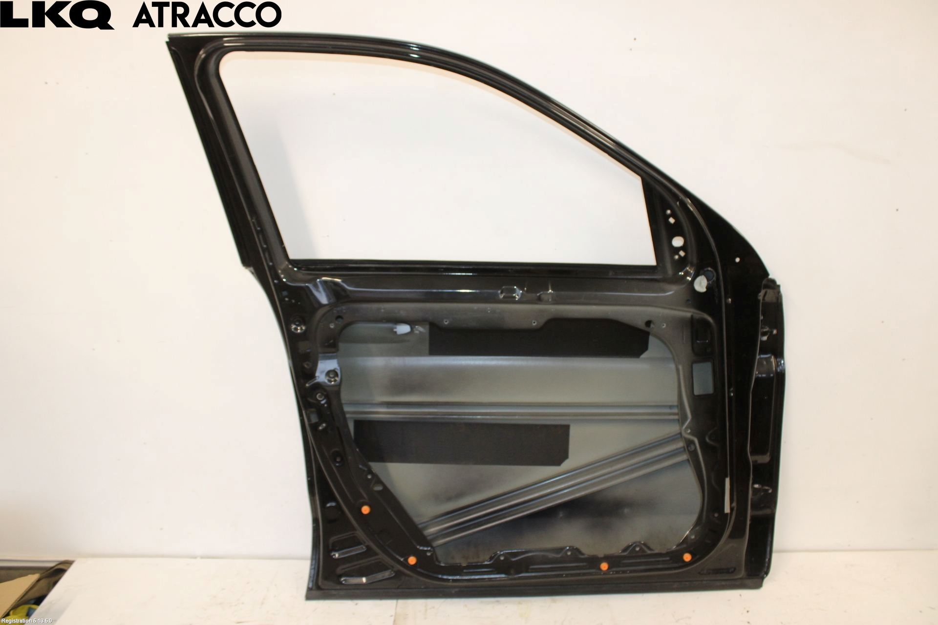 Mercedes-Benz MB ML/GLE-KLASS (W166) 12-18 Dør 4D Foran Venstre