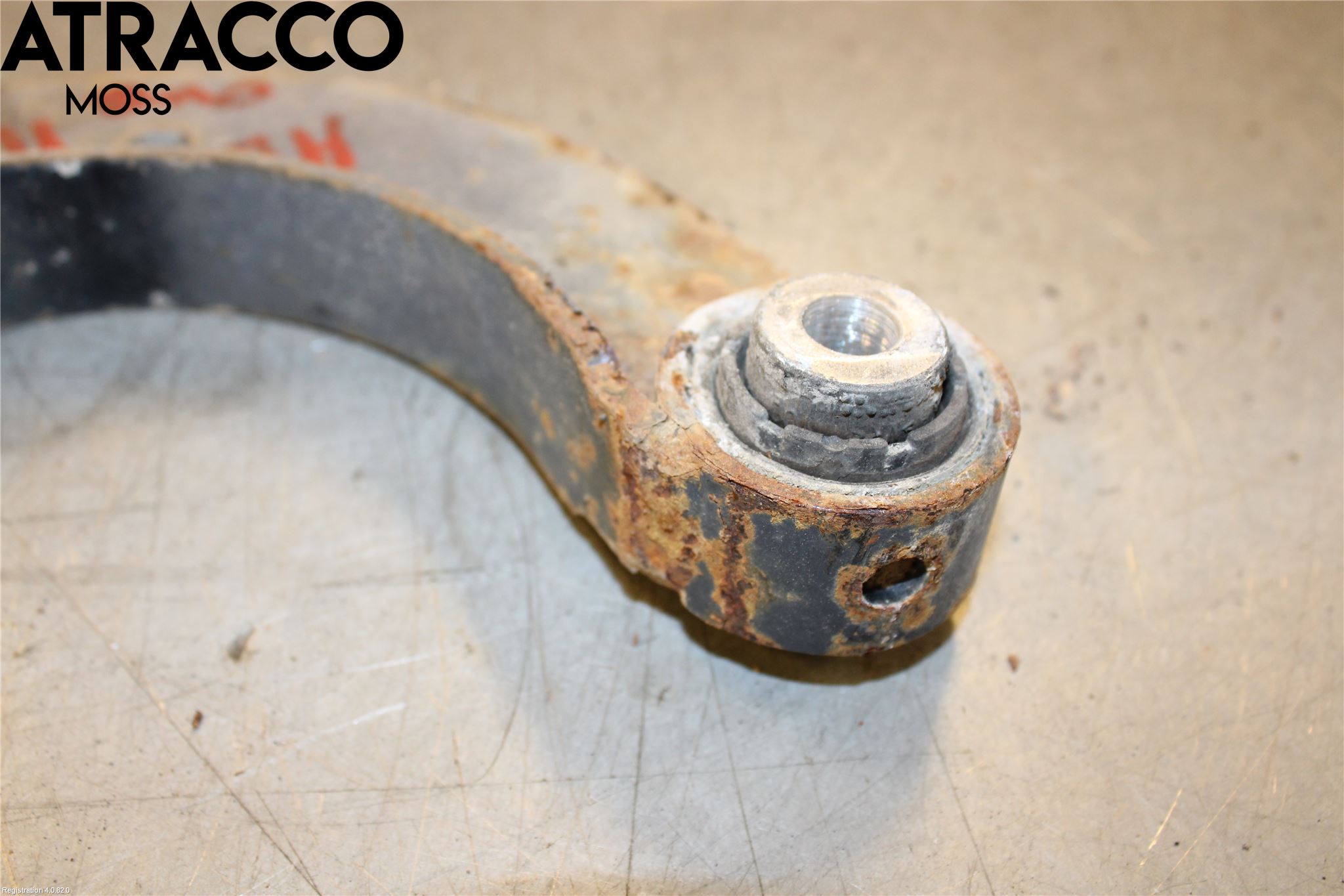 Volkswagen VW GOLF VI 09-13 Bærearm Bak Høyre Øvre