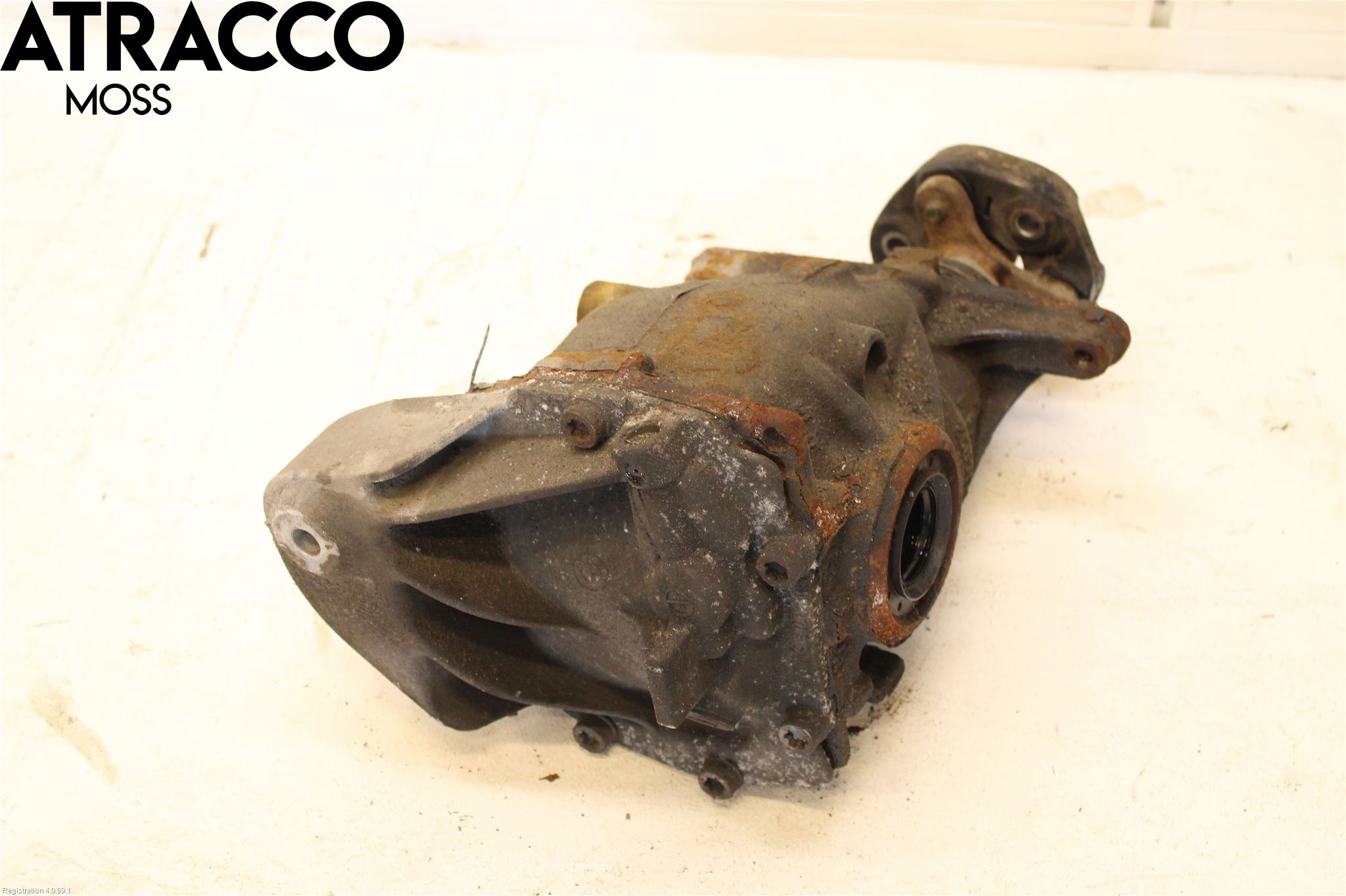 BMW 1 F20/F21 11-19 Bakaksel Kardang Bak -Diff